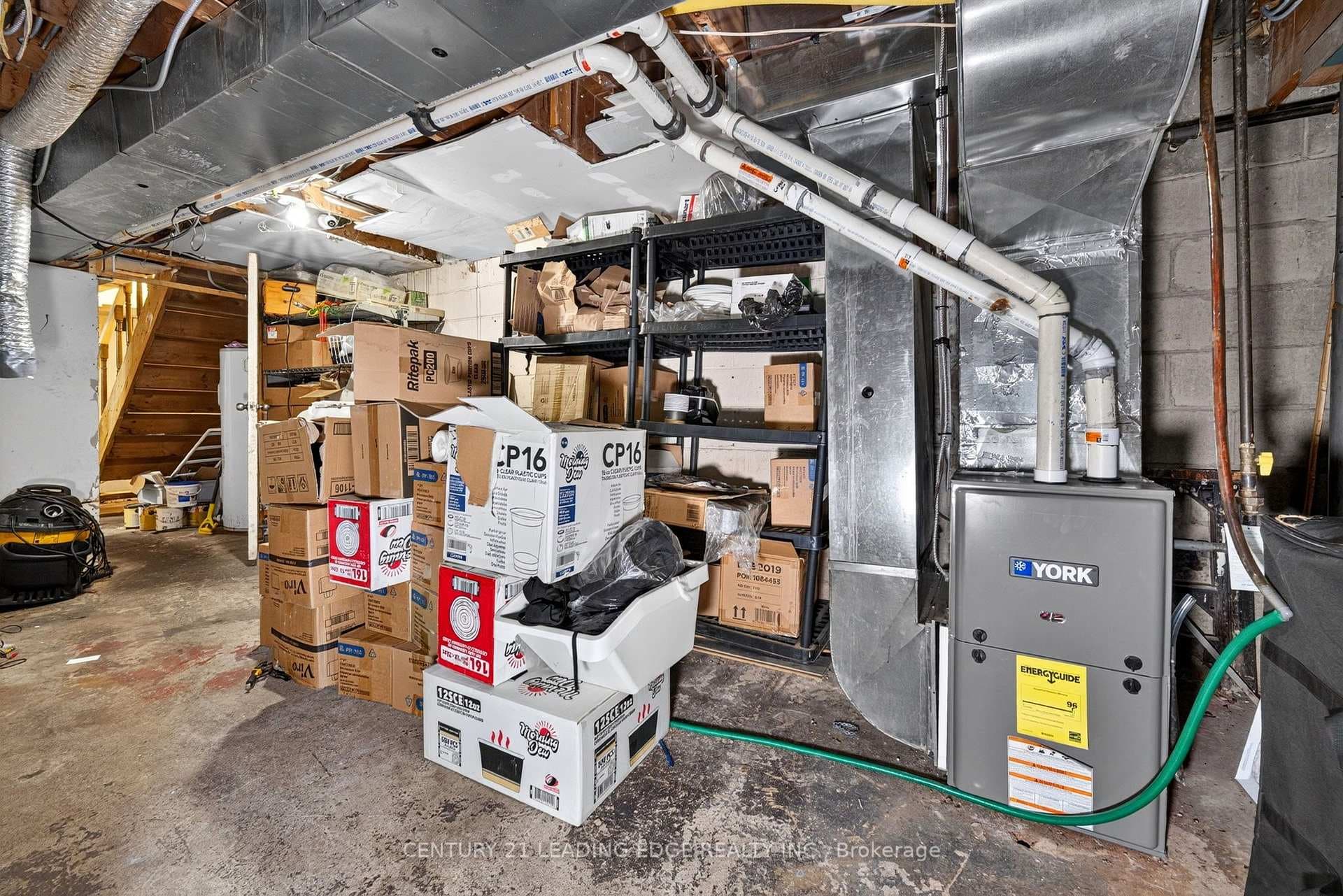 741 Pharmacy Avenue photo 36