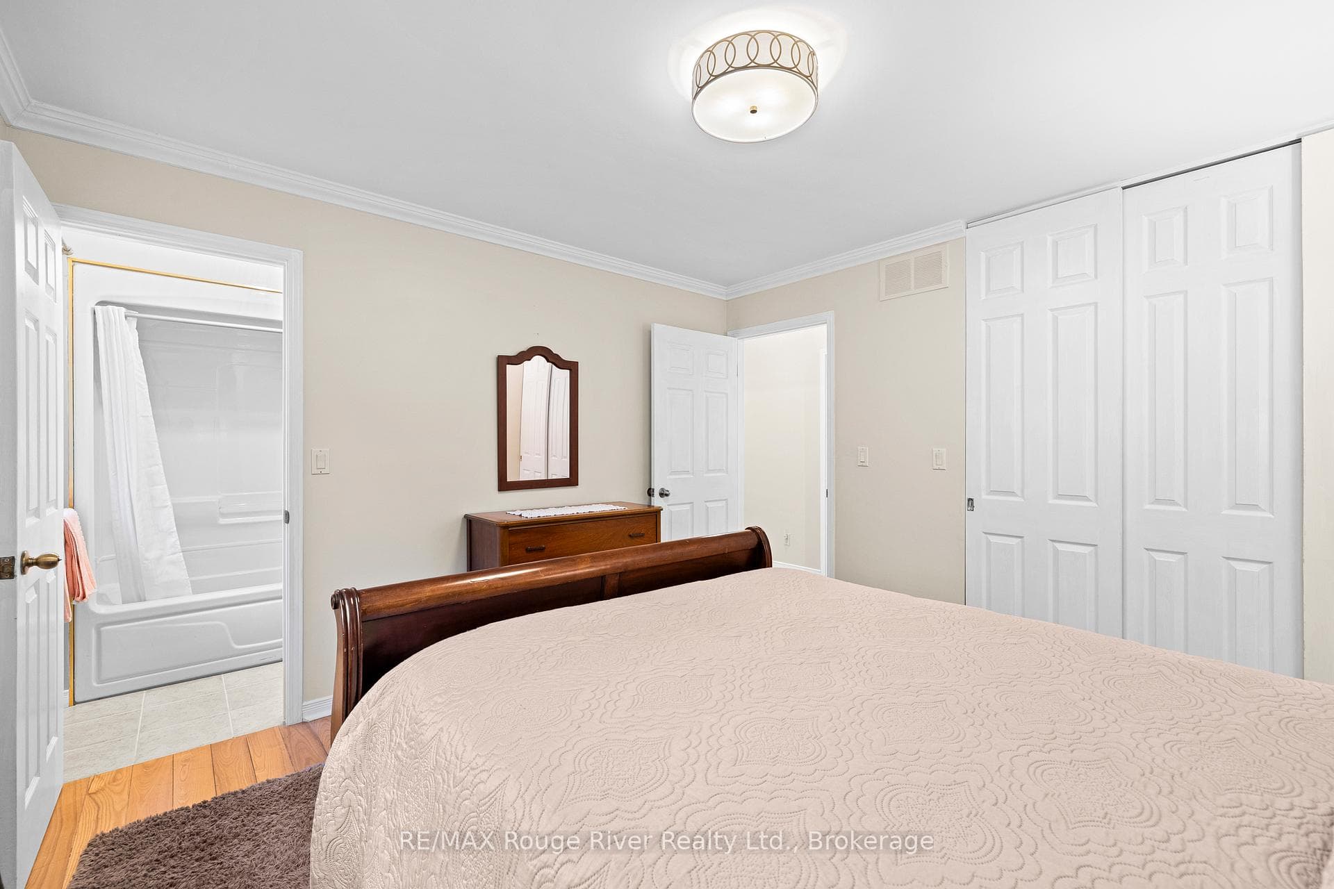 10126 Longsault Road Unit 14 photo 30