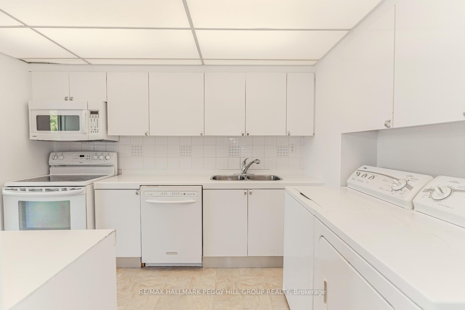 181 COLLIER Street Unit 701 photo 5