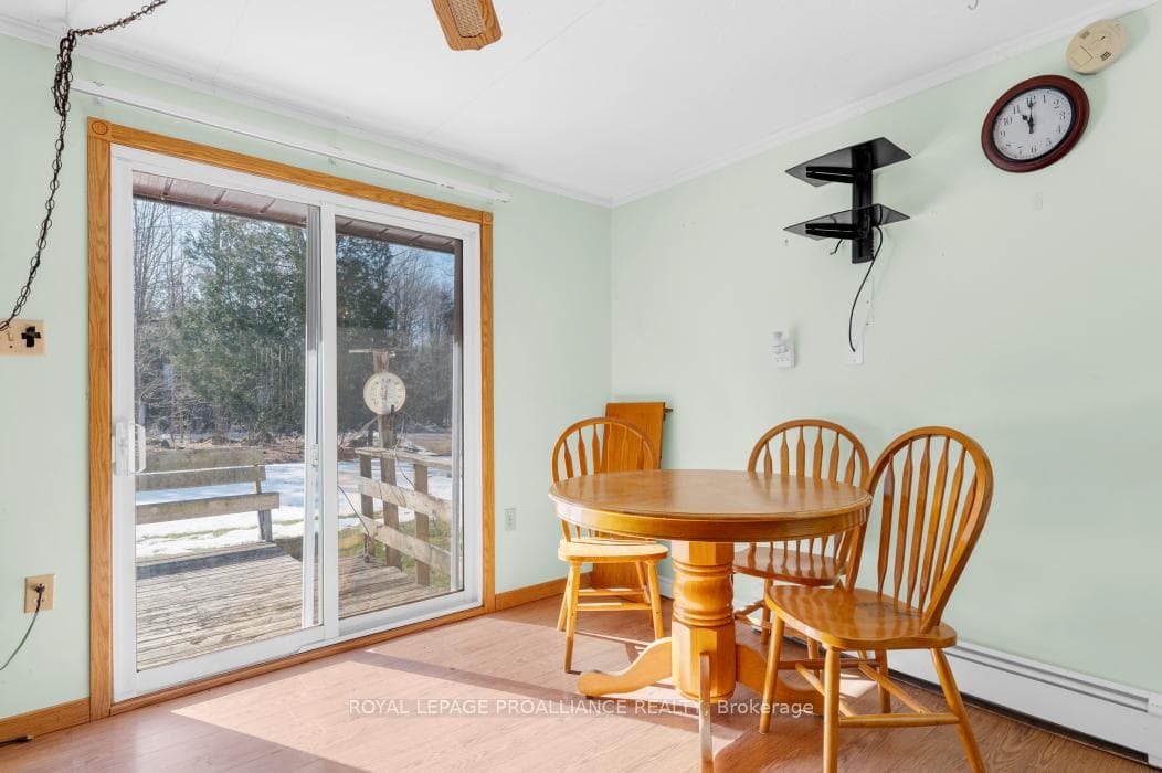 1147 Vanderwater Road photo 38