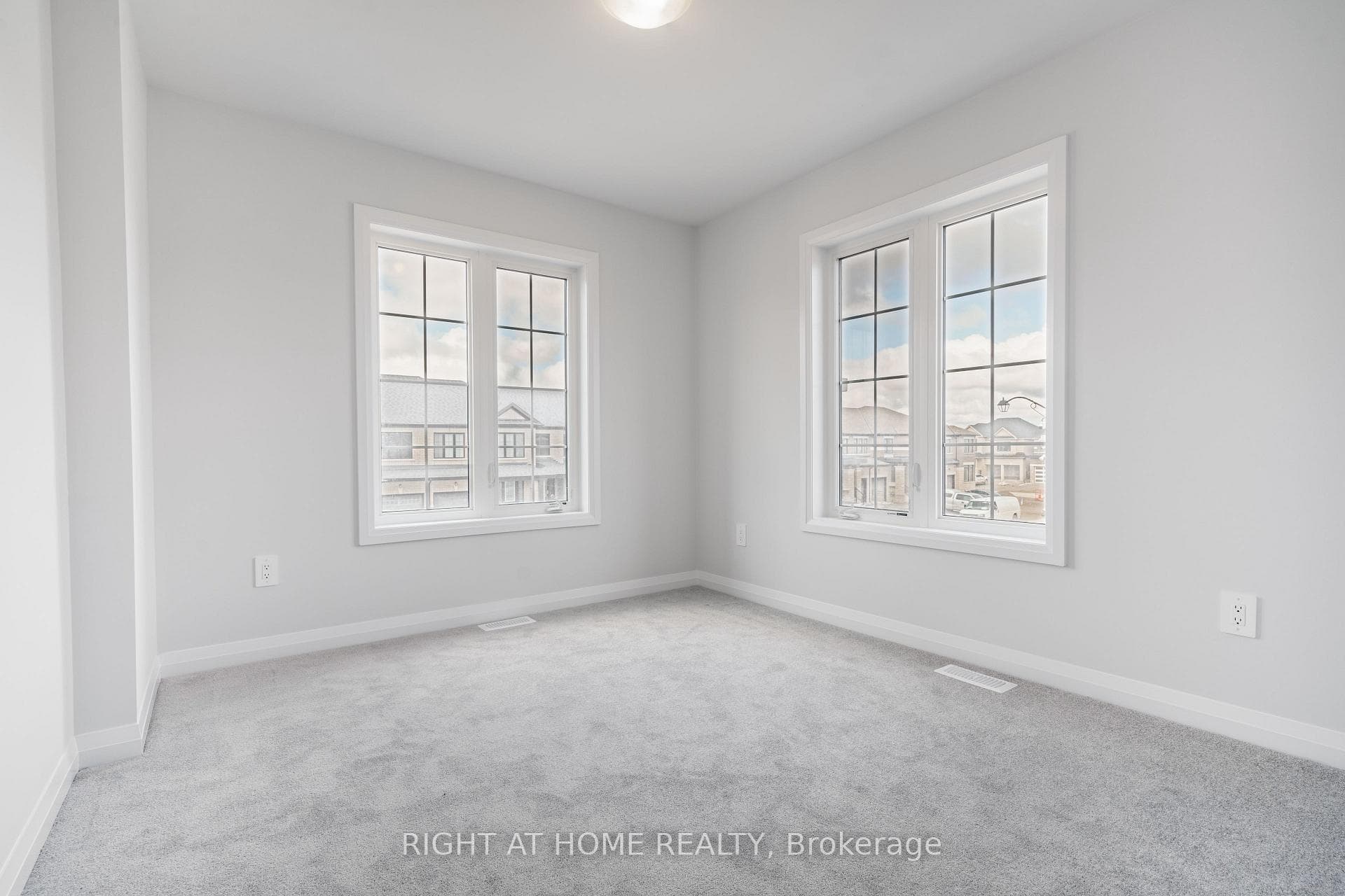 125 Corley Street photo 20