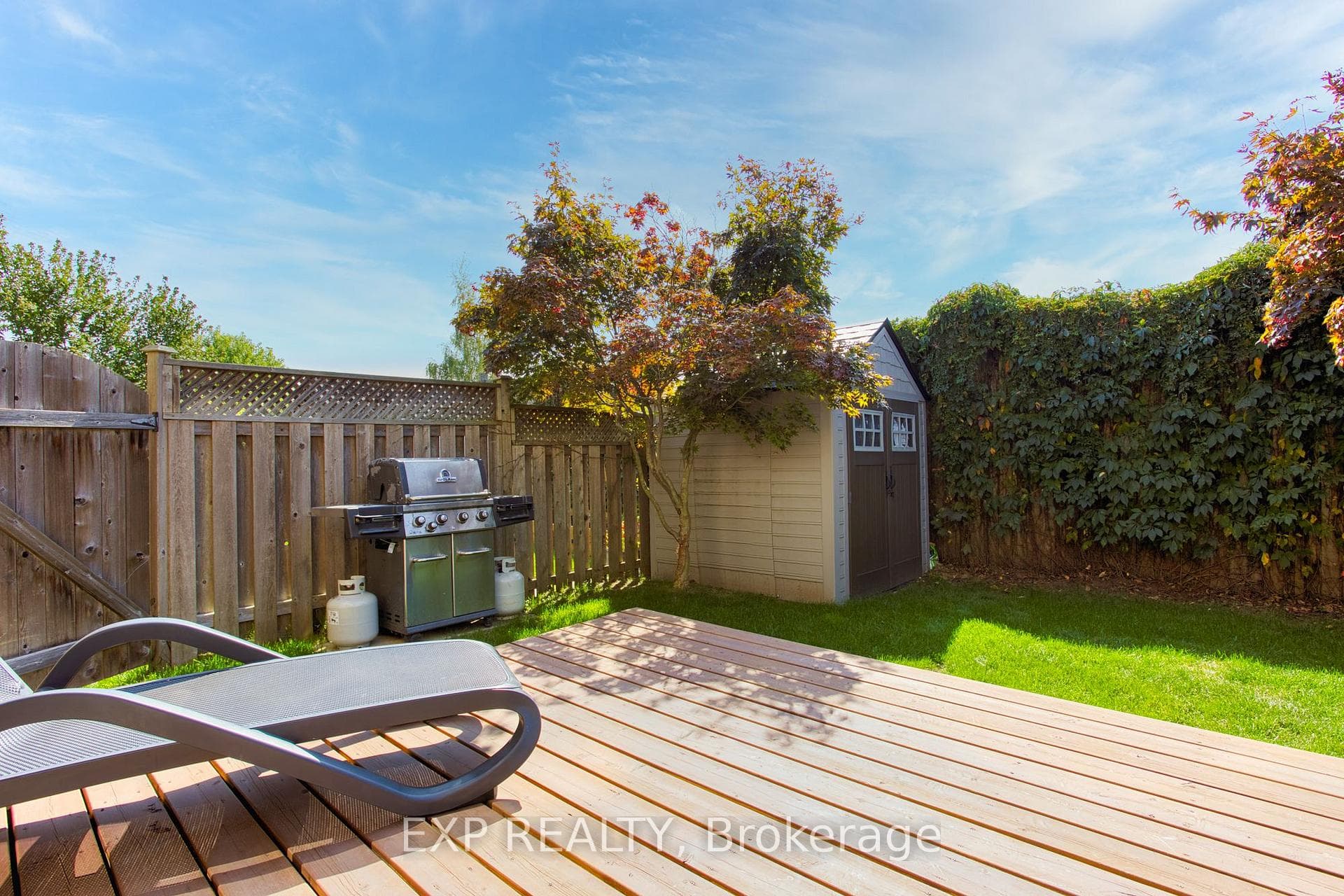 121 Sumner Crescent photo 29