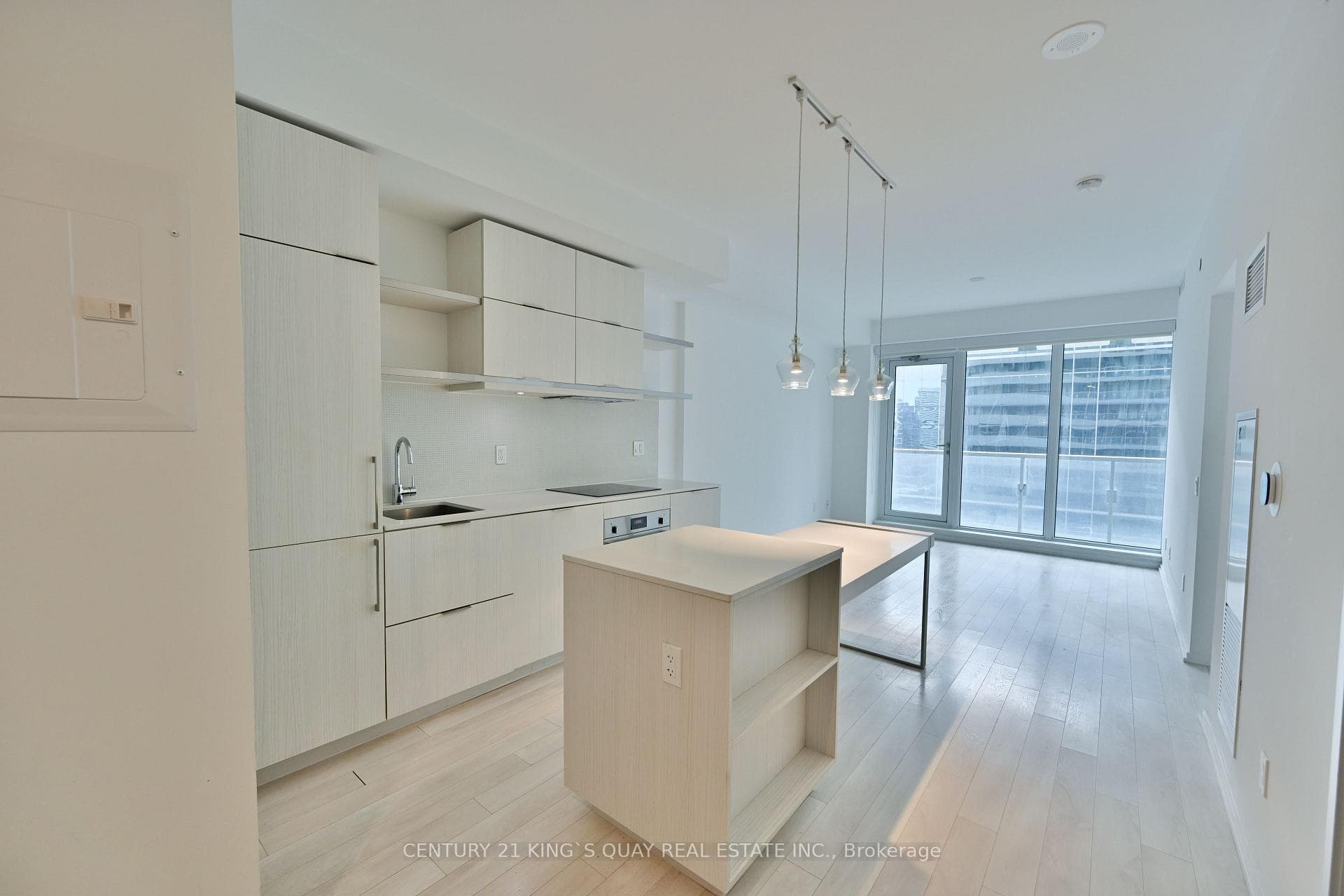 197 Yonge Street Unit 1907 photo 19