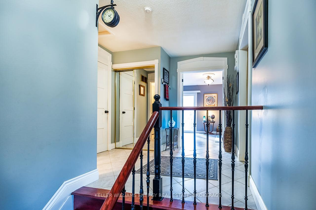 60 Champine Square photo 7