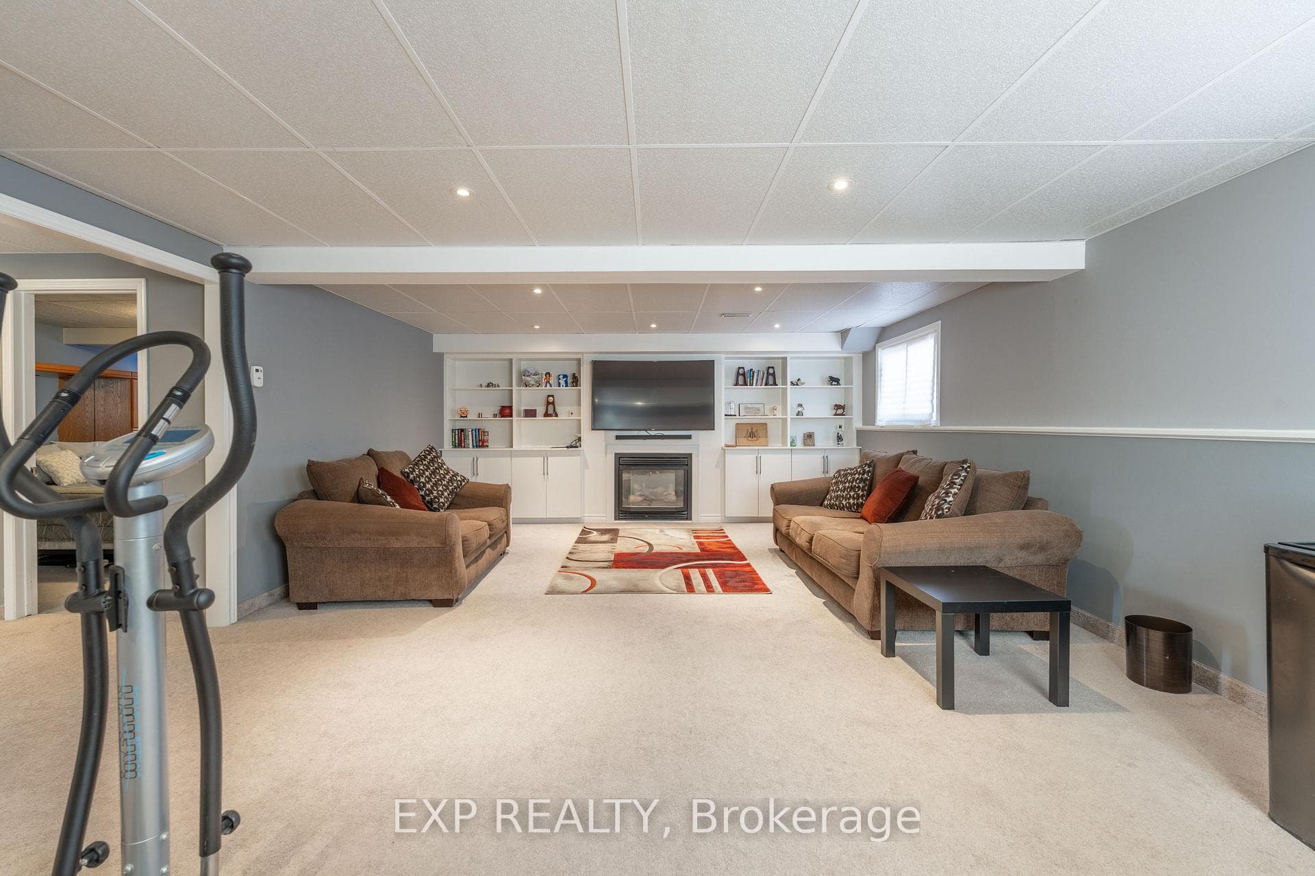 7801 Donlee Drive photo 33