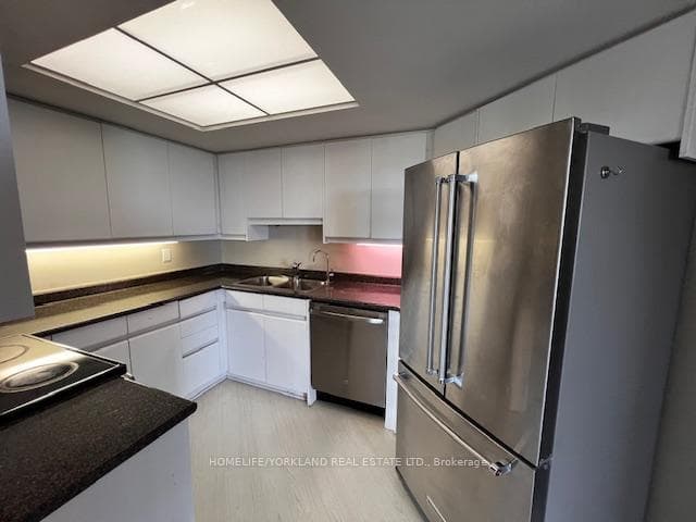 5 Concorde Place Unit 2705 photo 14