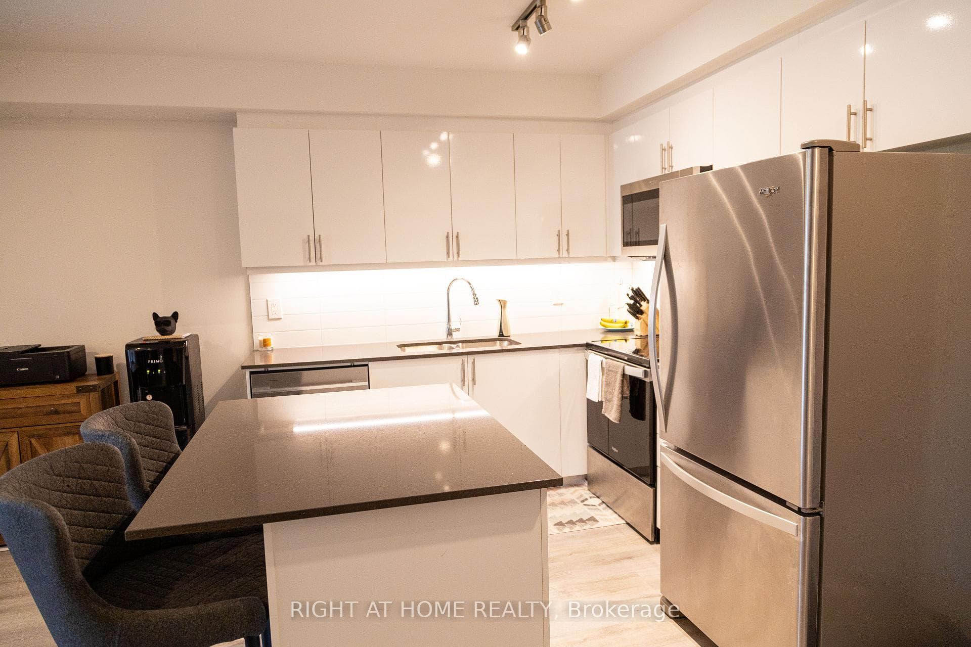 58 Lakeview Terrace Unit 610 photo 7
