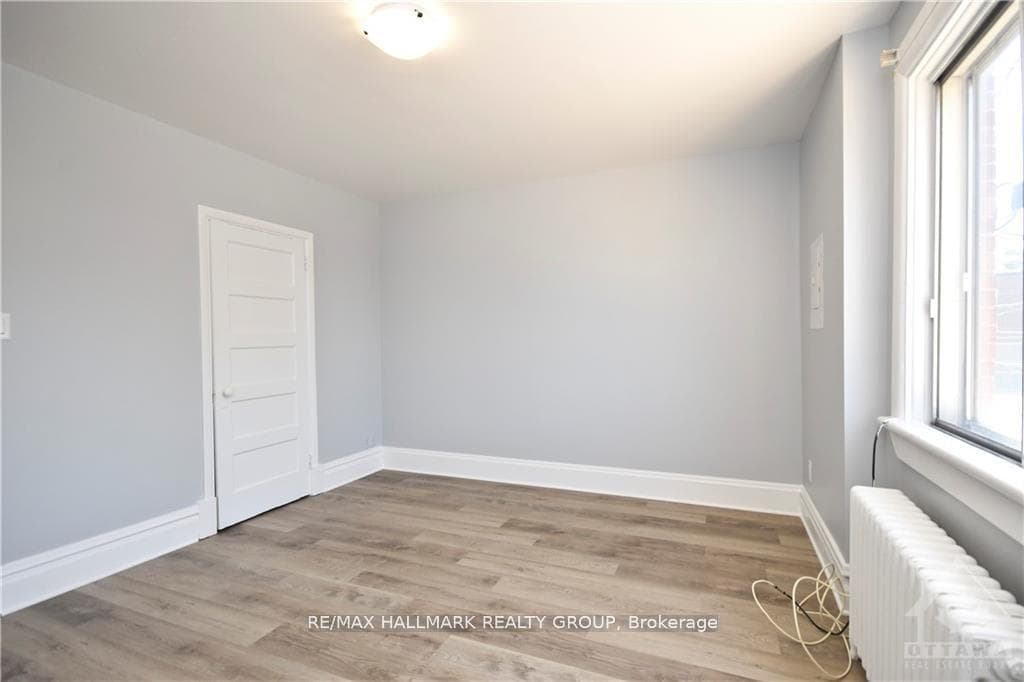15 Marier Avenue Unit 2 photo 11