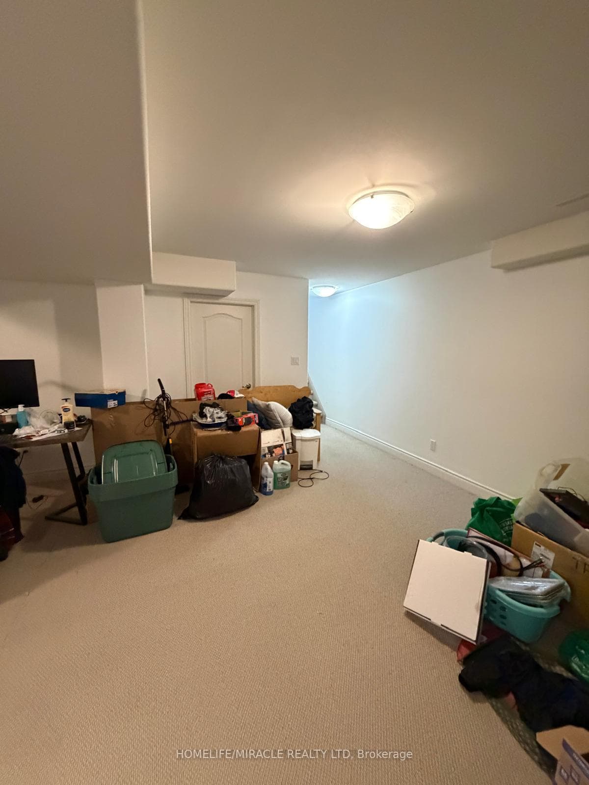 37 Ledgerock Court photo 17