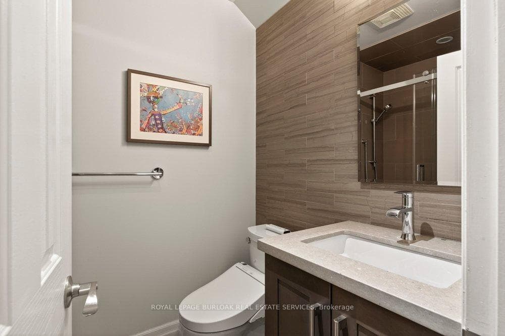 589 Sharalin Court photo 24