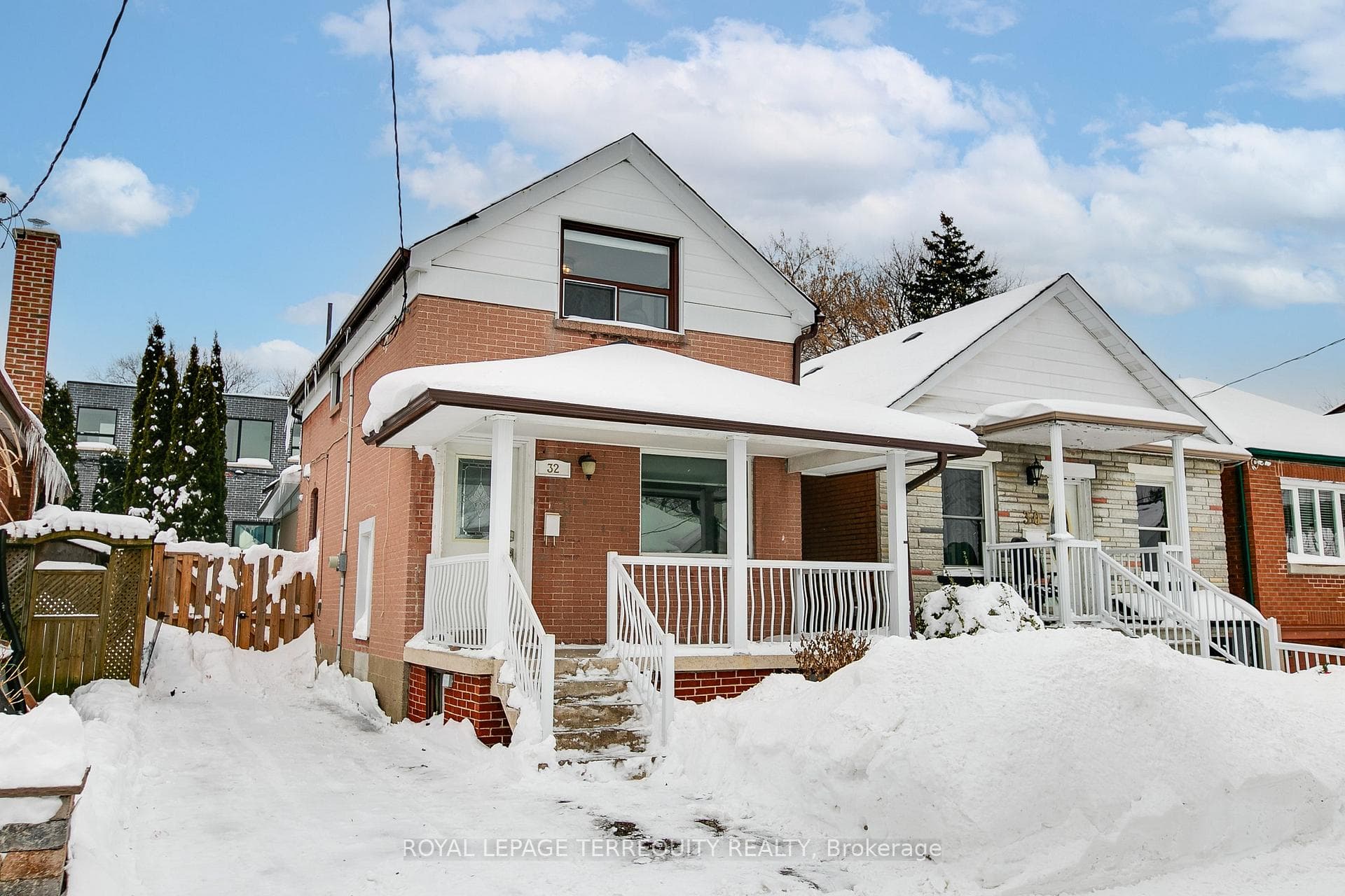 32 Beechwood Avenue photo 1