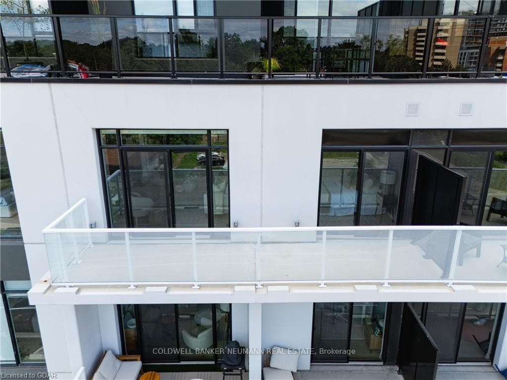 71 Wyndham Street Unit 410 photo 17
