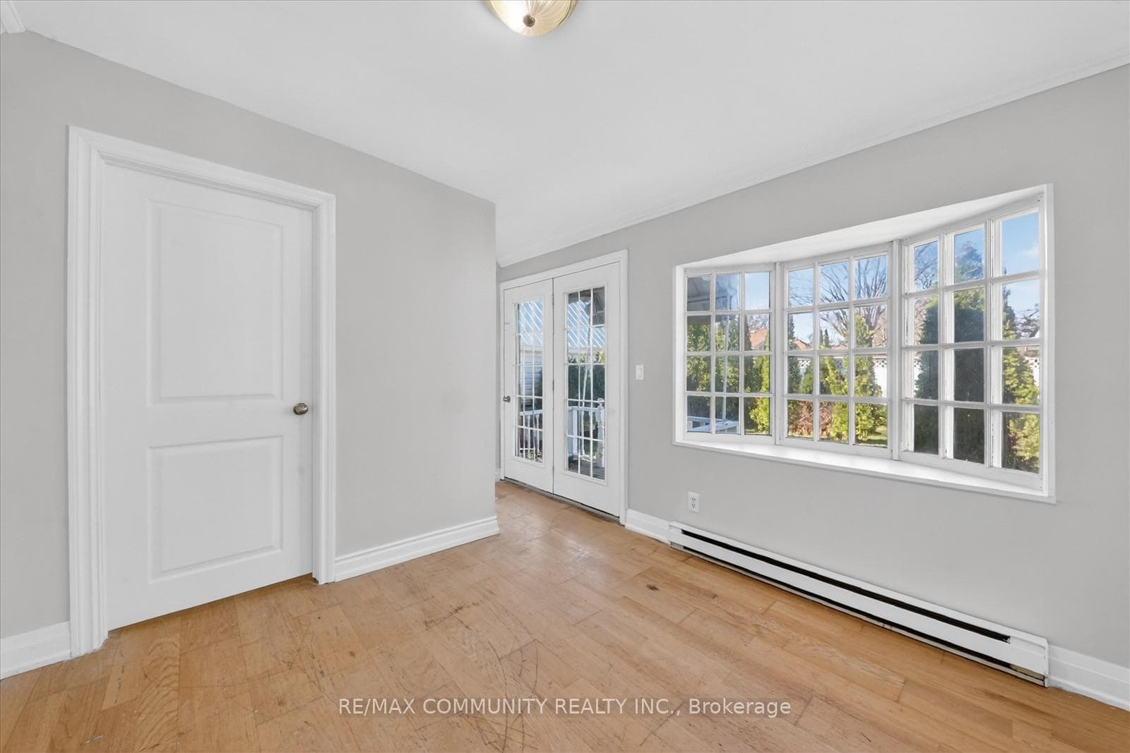 61 Adelaide Street photo 18