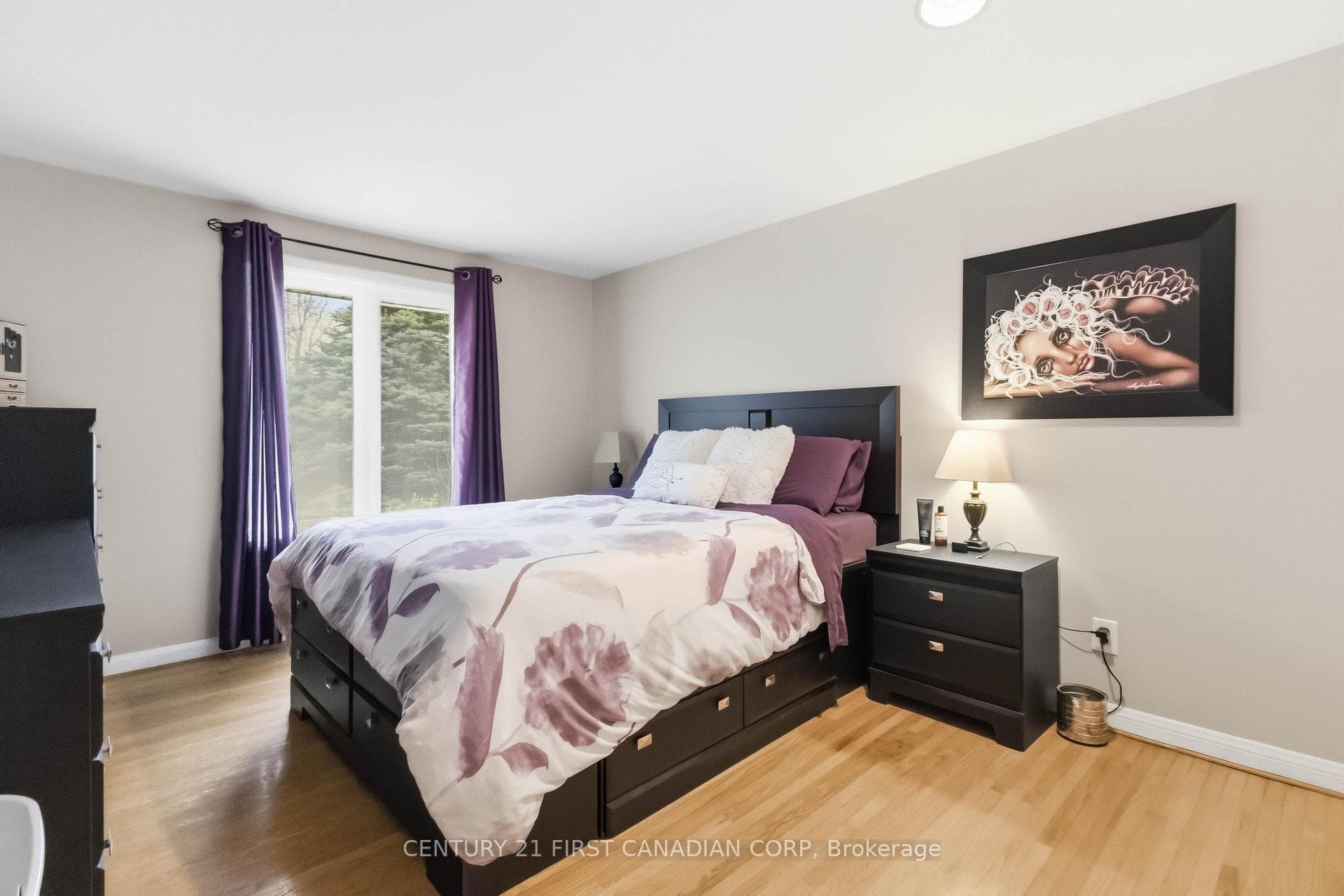 1412 Stoneybrook Crescent photo 19