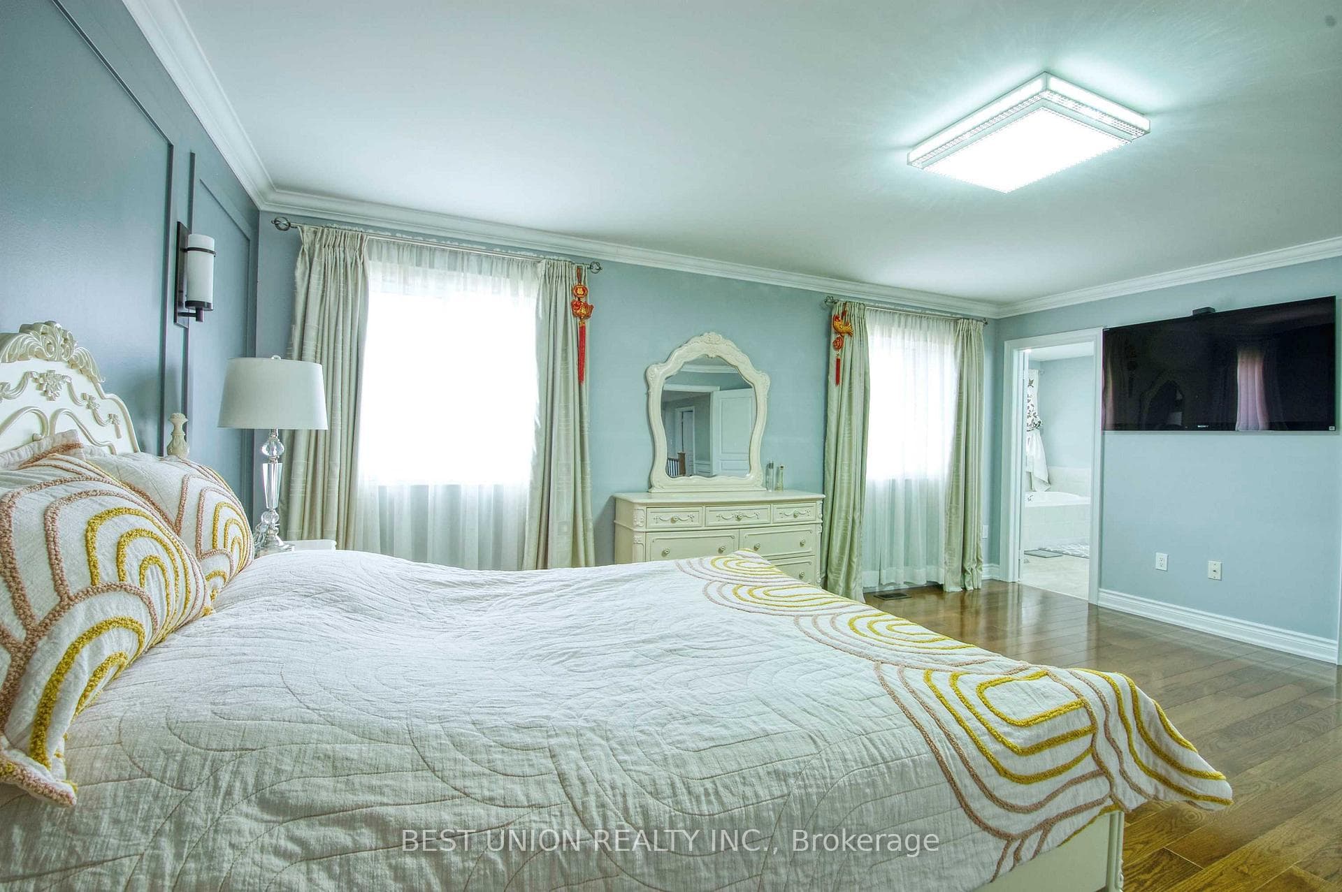 1183 Mctavish Drive photo 29