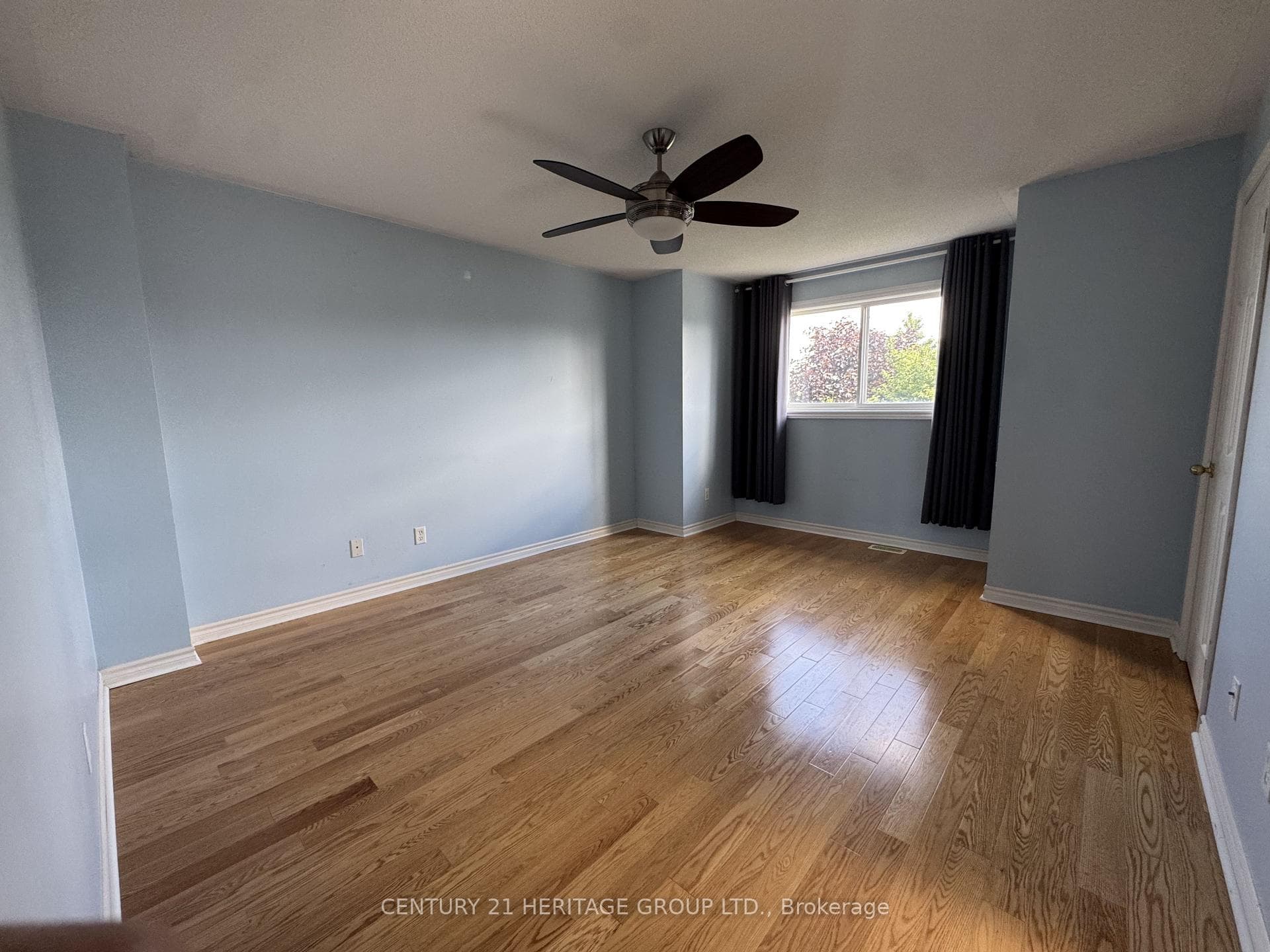 82 Kenwell Crescent photo 9