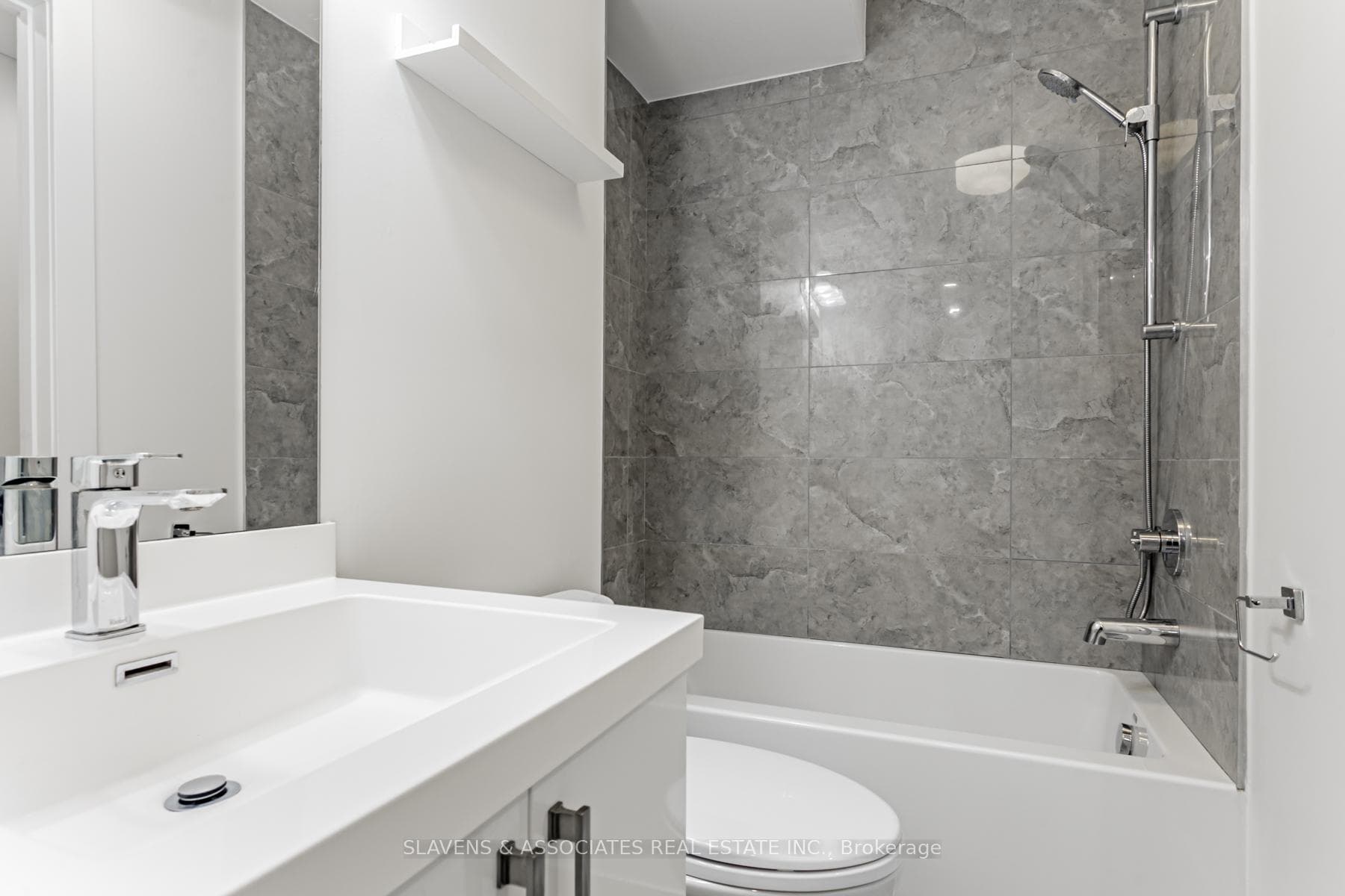 1088 Avenue Road photo 18