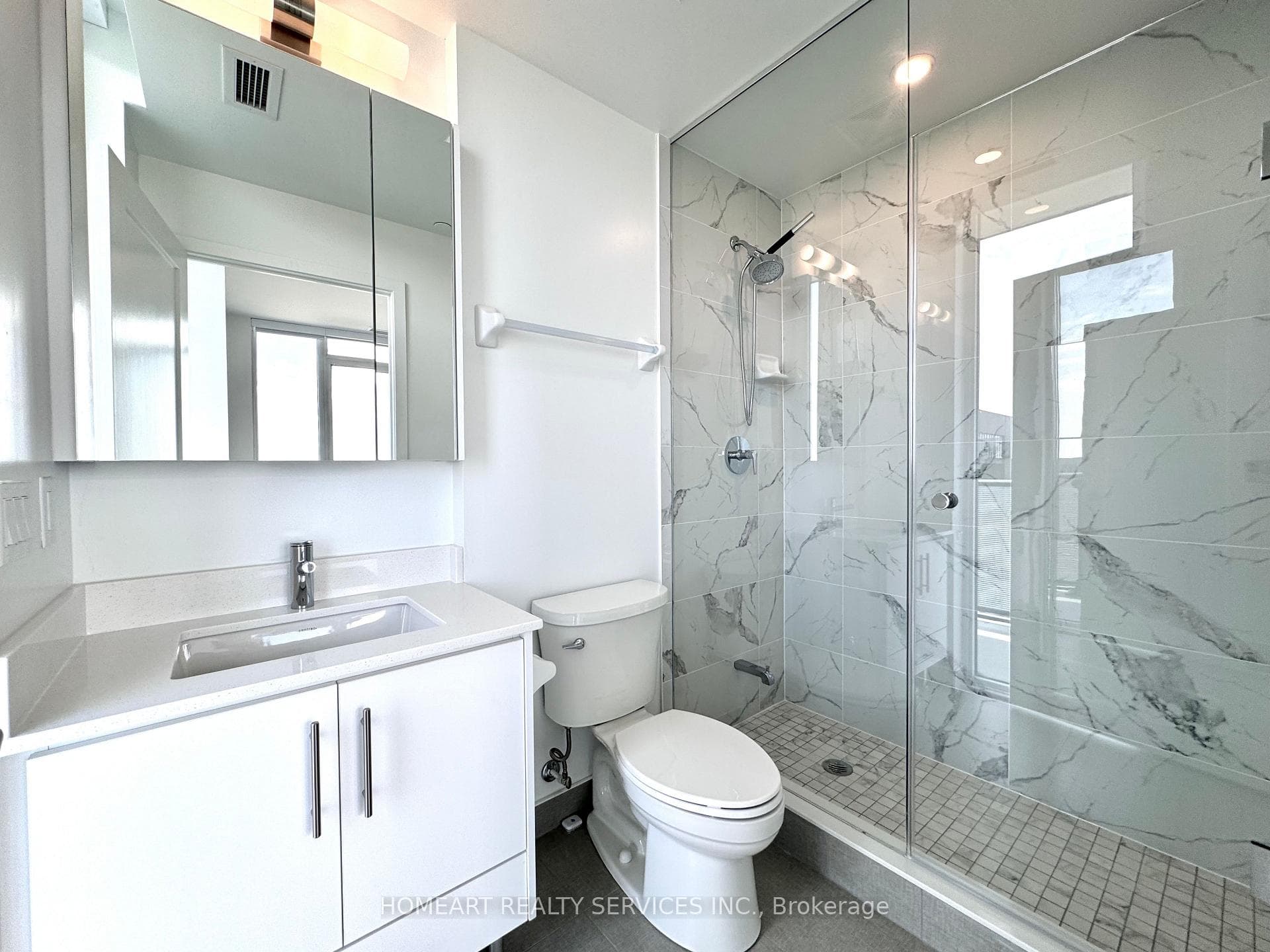 105 Oneida Crescent Unit 2108 photo 9