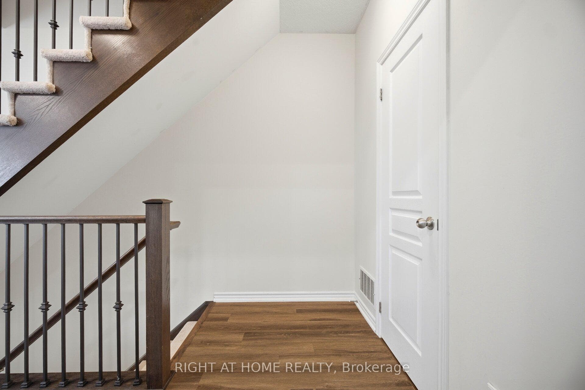 88 Decorso Drive Unit 22 photo 10