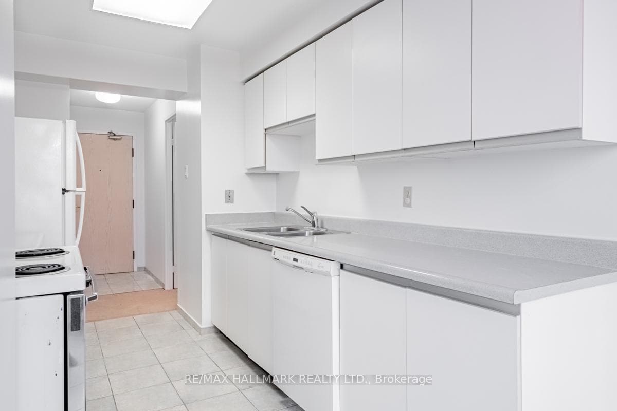 400 Webb Drive Unit 702 photo 6