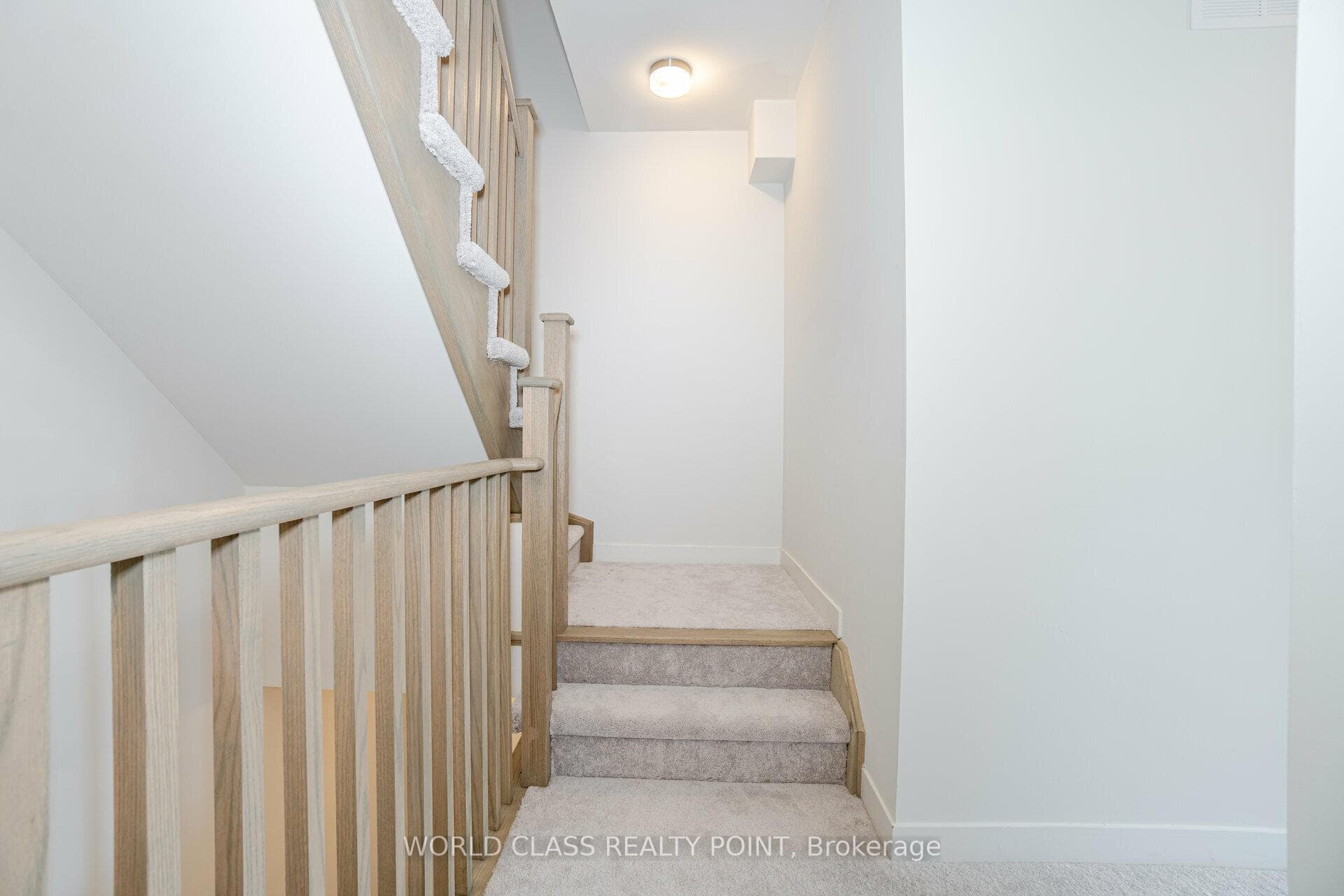 3409 Ridgeway Drive Unit 33 photo 22