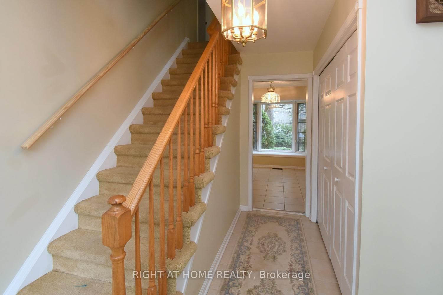 25 Timber Lane photo 7