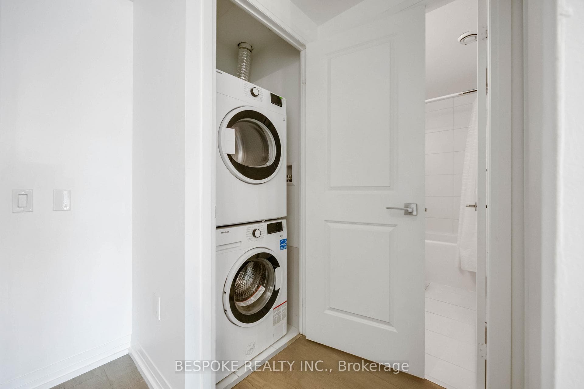 251 Jarvis Street Unit 1503 photo 19