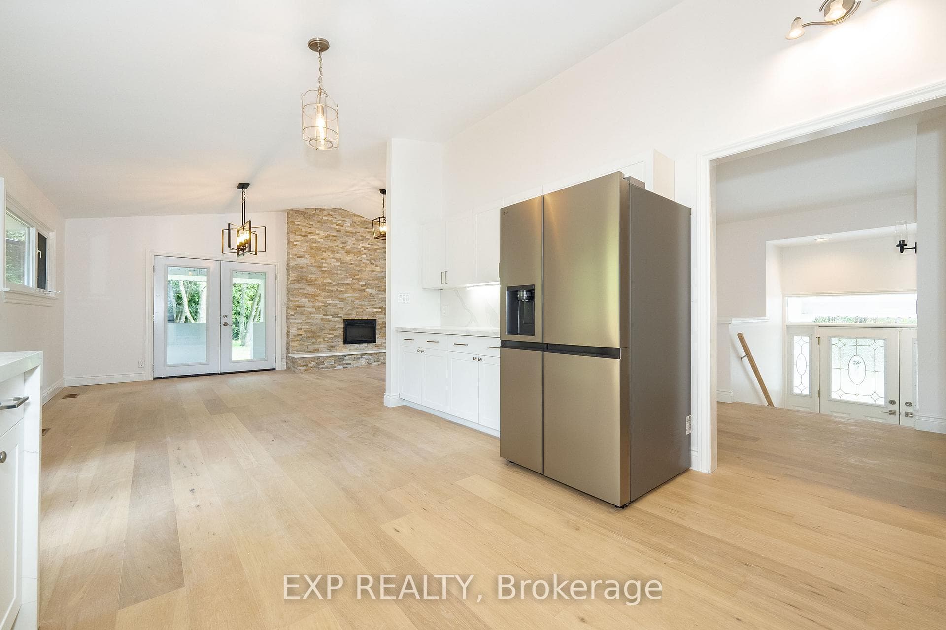 12056 Leslie Street photo 17
