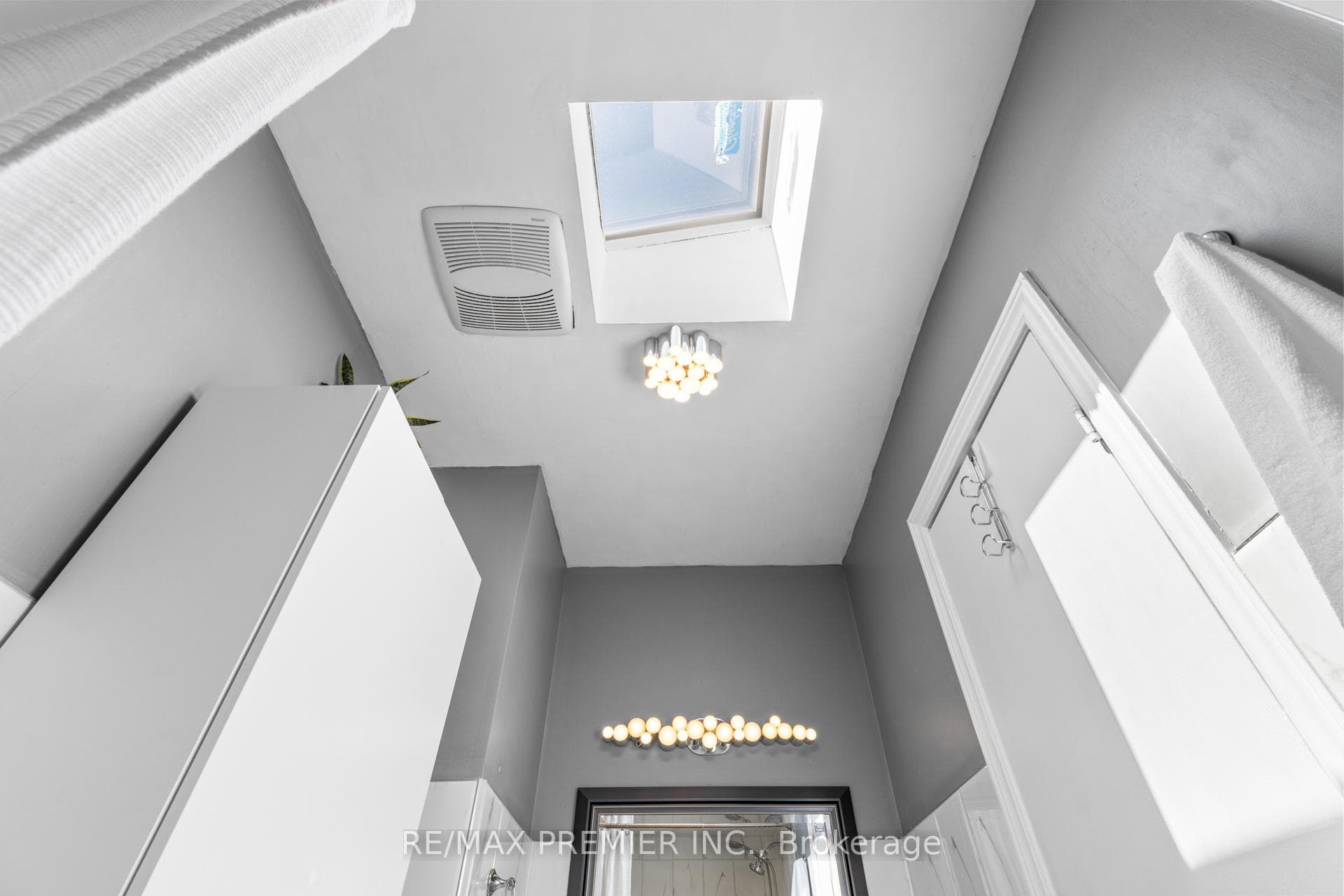26 Ecclestone Drive photo 20