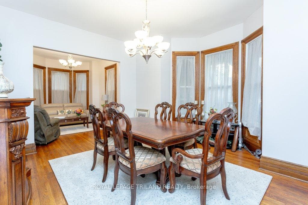 1244 Talbot Street photo 5