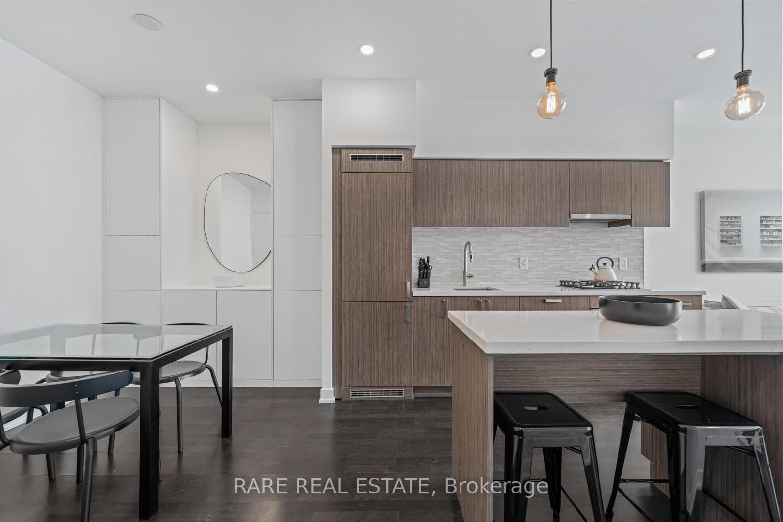 501 St. Clair Avenue Unit 2106 photo 6