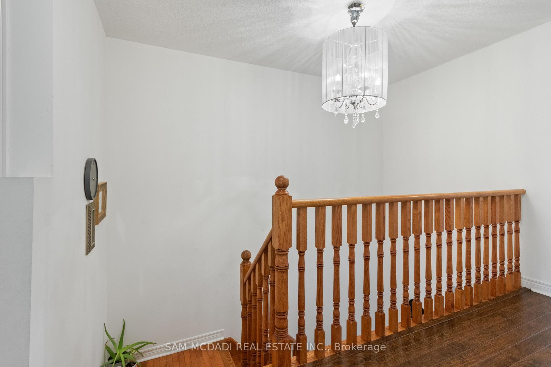 1514 Portsmouth Place photo 32