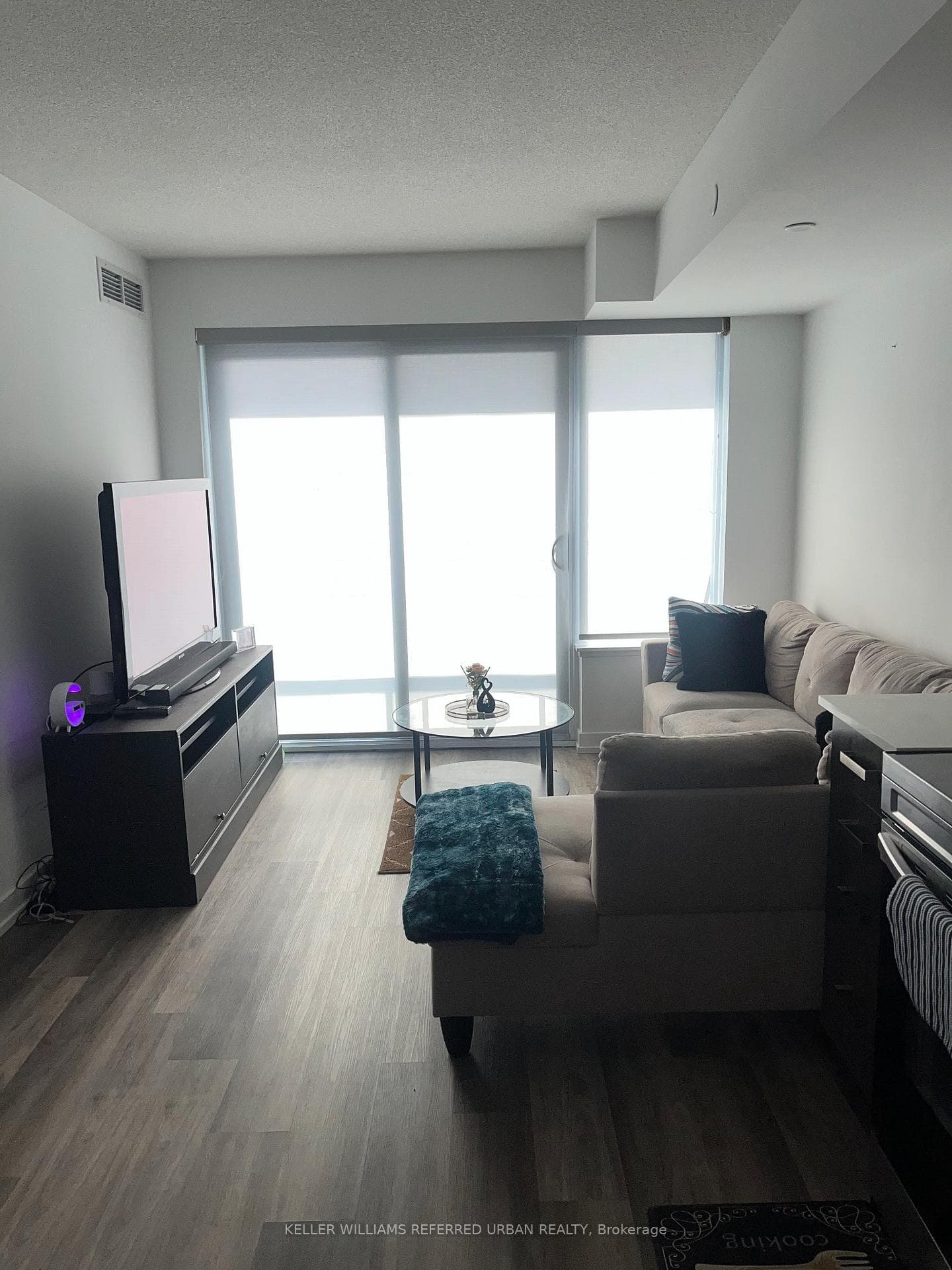 1480 Bayly Street Unit 516 photo 6