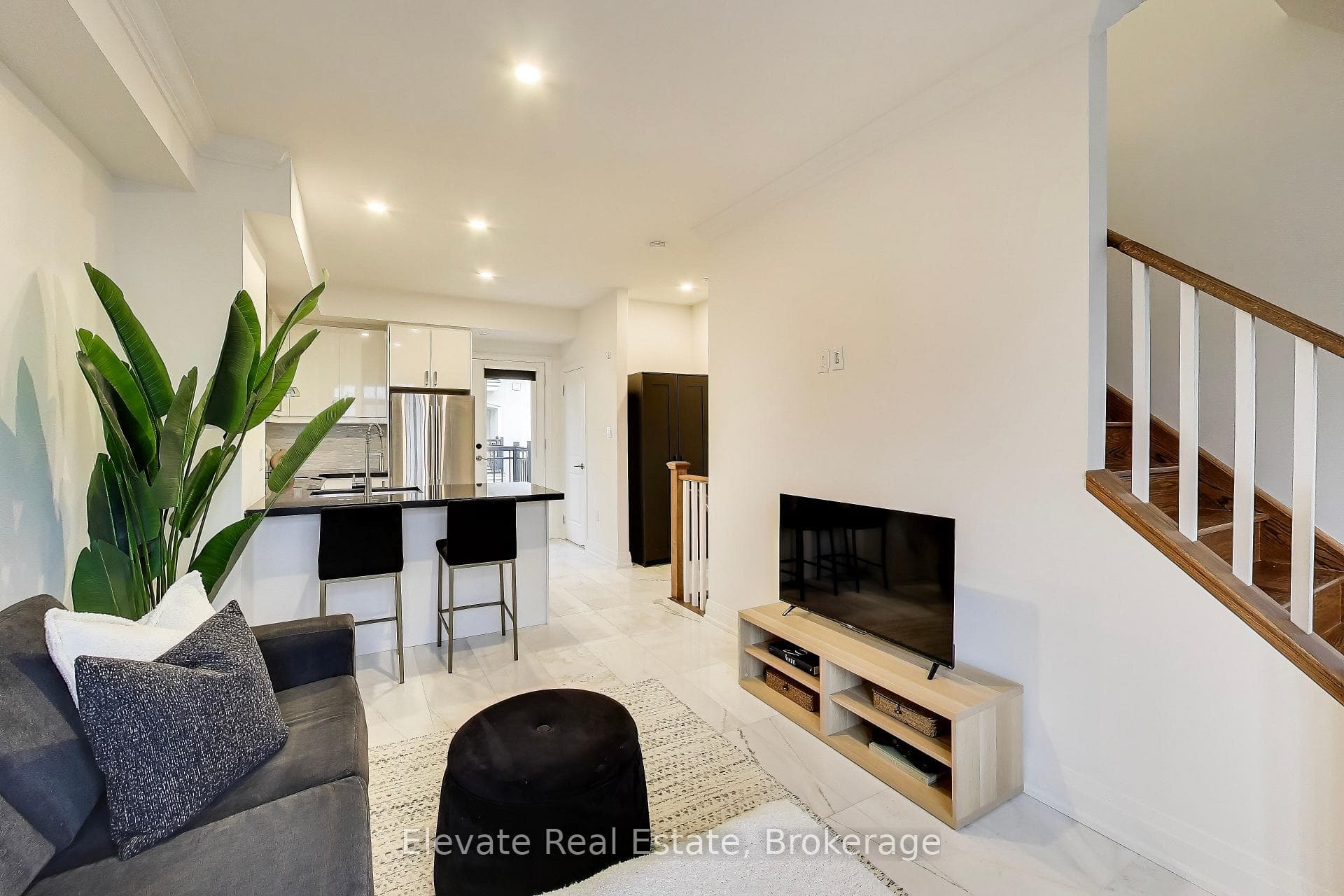 3083 Cawthra Road Unit 24 photo 6