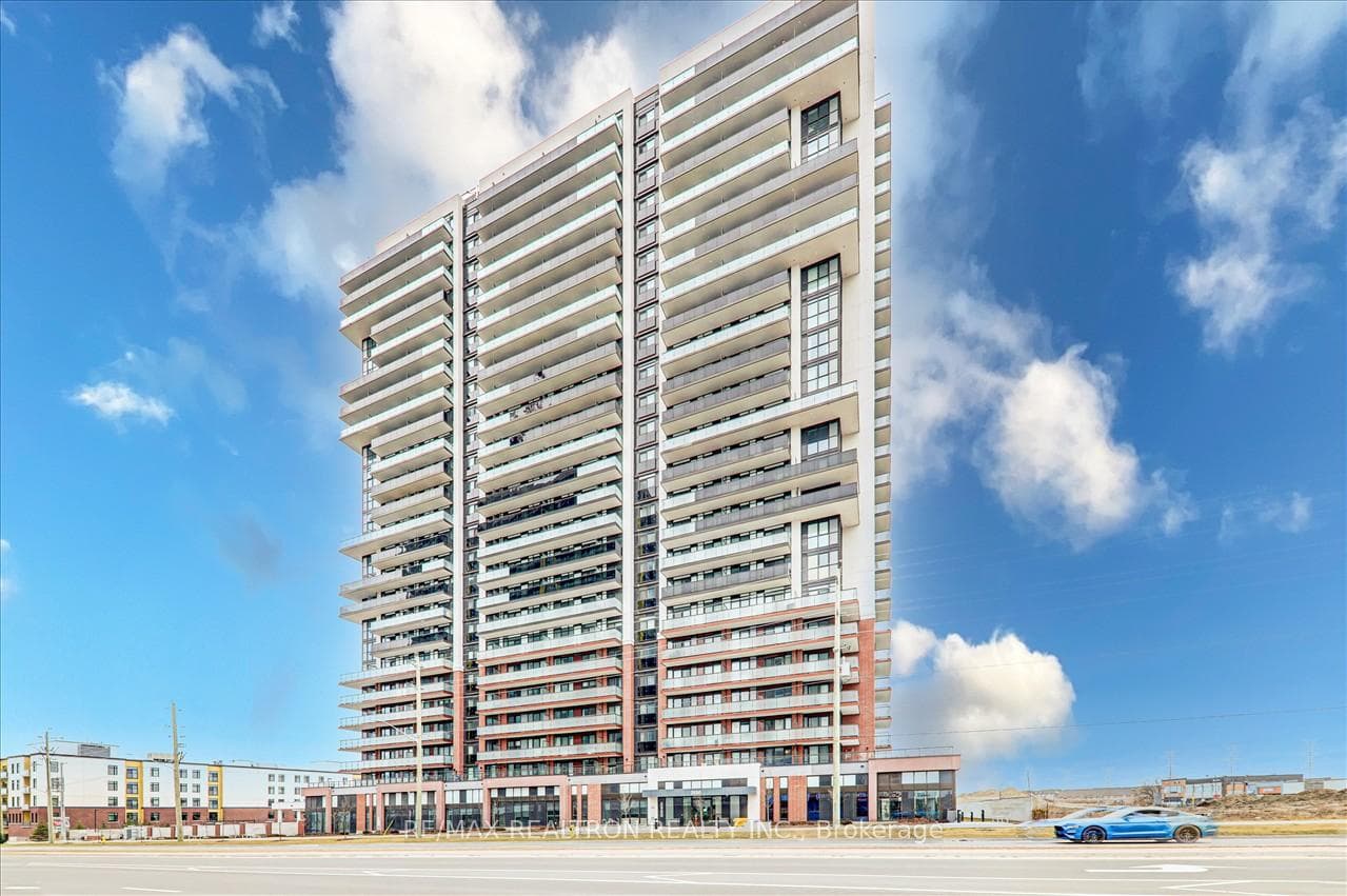 2550 Simcoe Street Unit 1813 photo 3