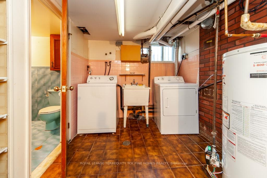 96 Dovercourt Road photo 34