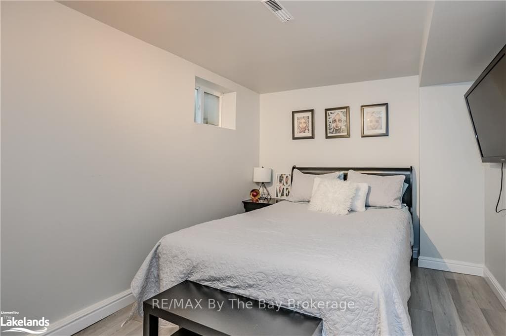 14 FINCHAM Avenue photo 45