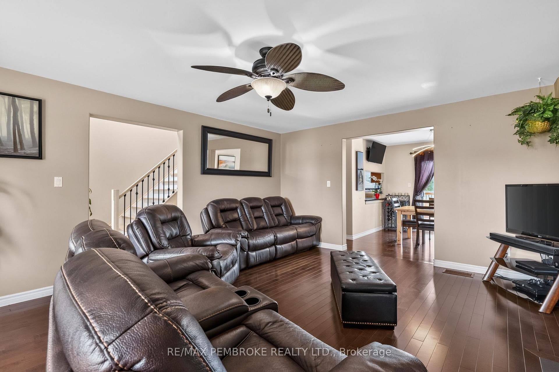 9 Heron Drive photo 10