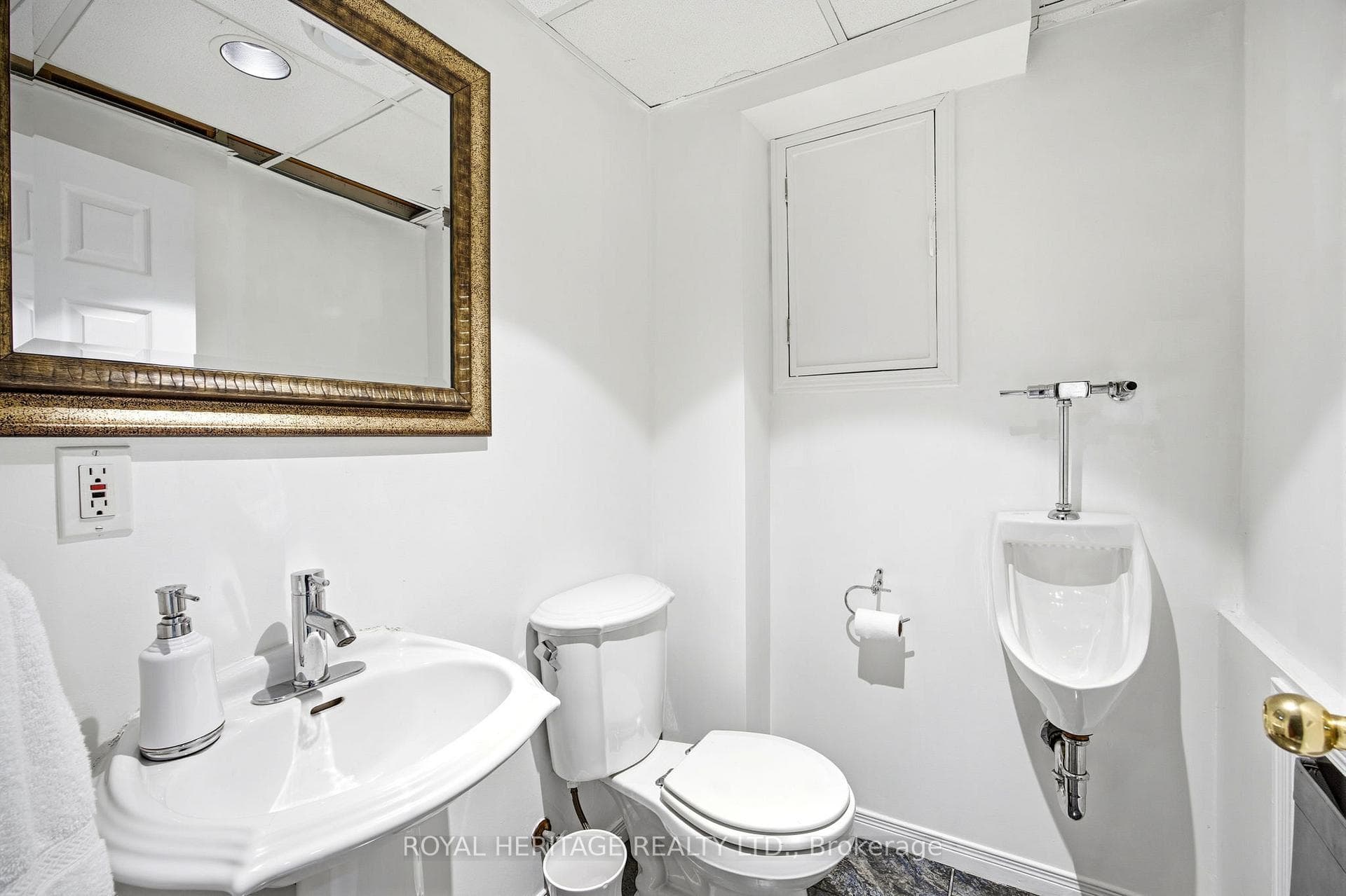 Basement Washroom