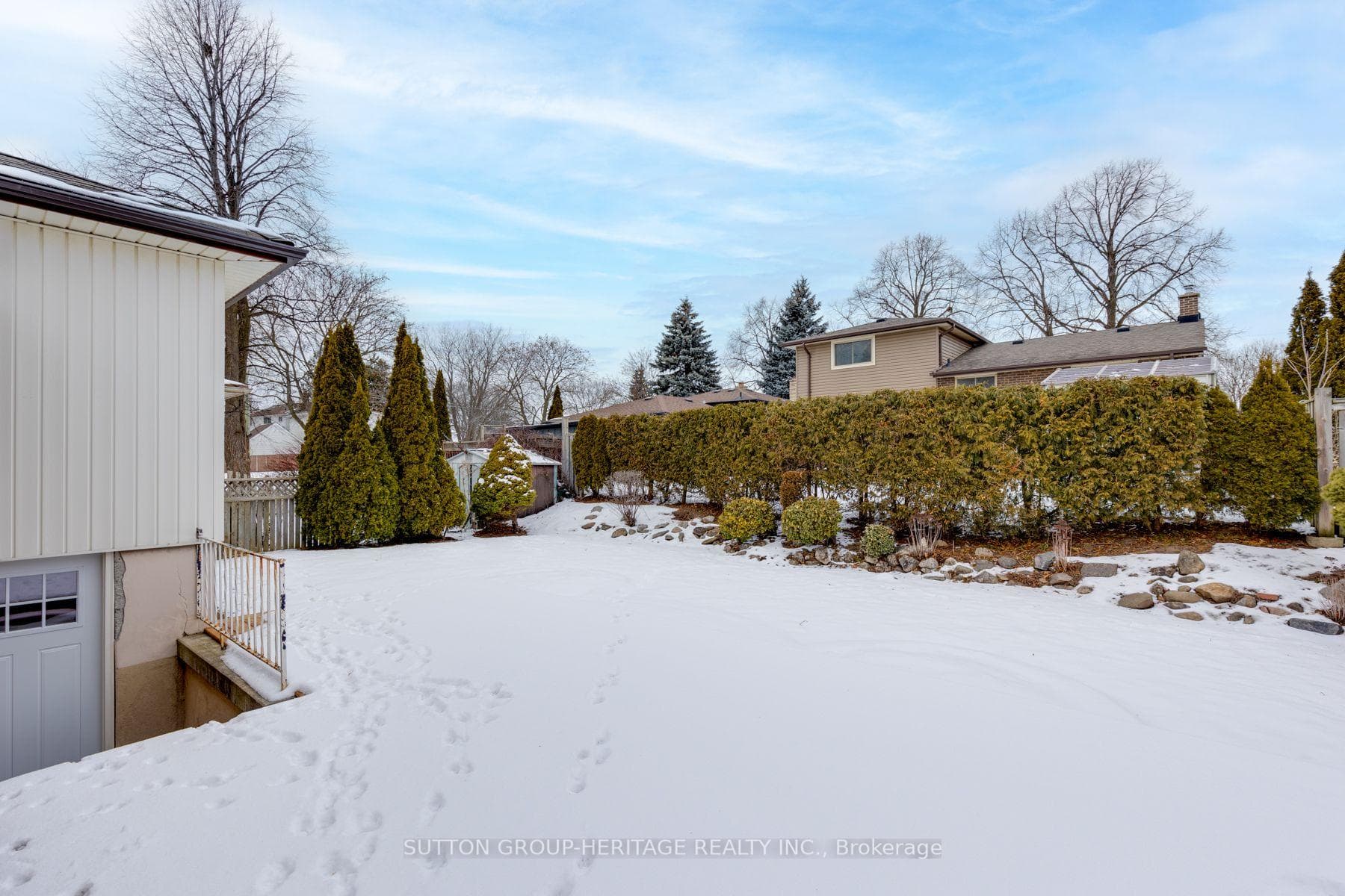 1040 Denise Drive photo 37