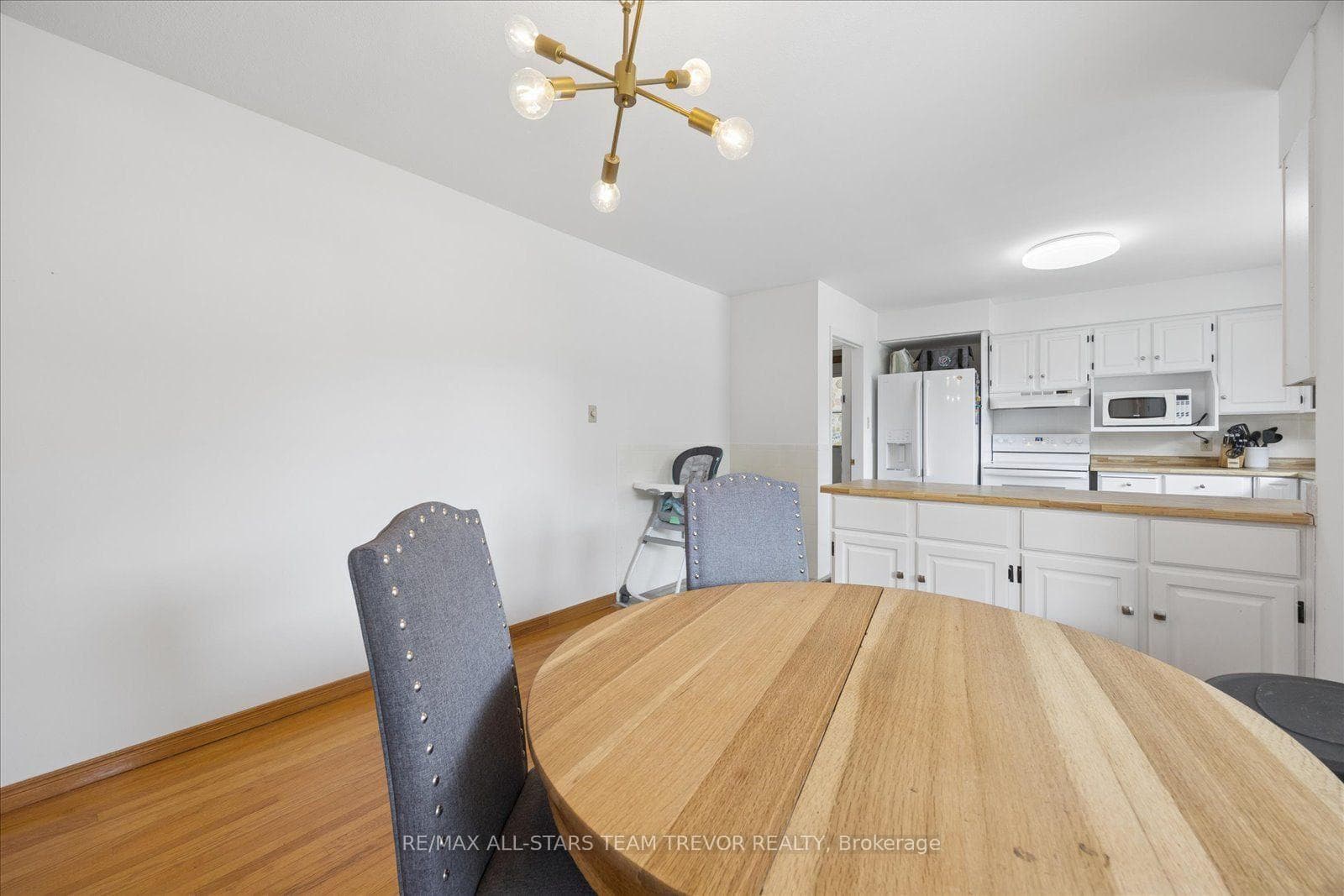 280 Bay Street photo 7