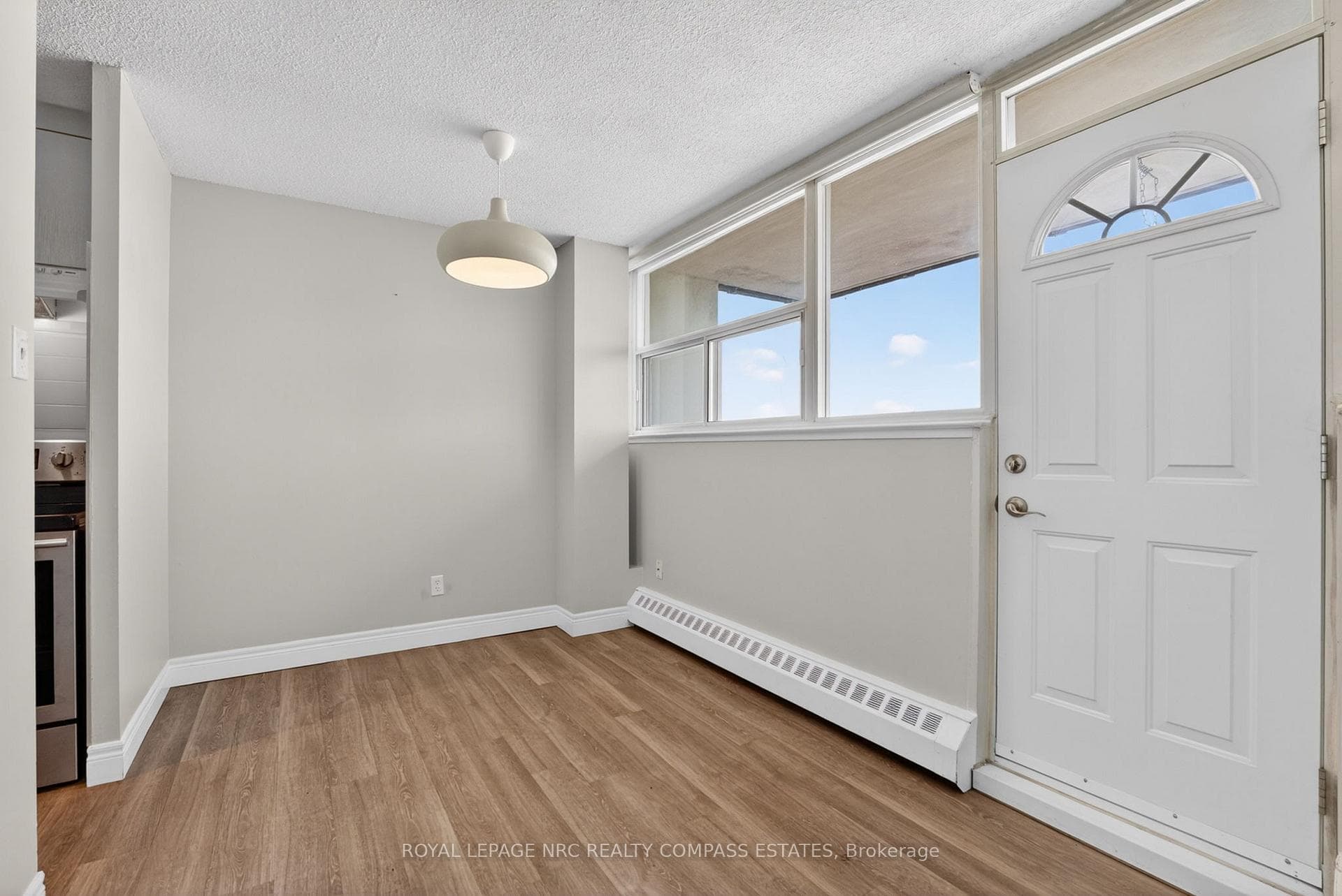 215 Glenridge Avenue Unit 407 photo 15