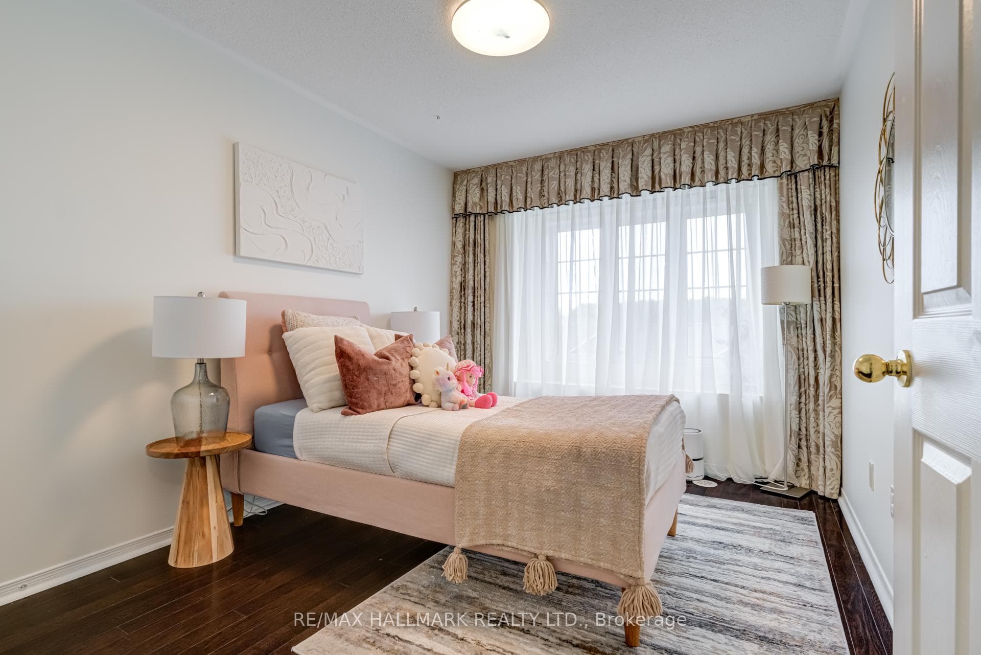 187 Hawkview Boulevard photo 36