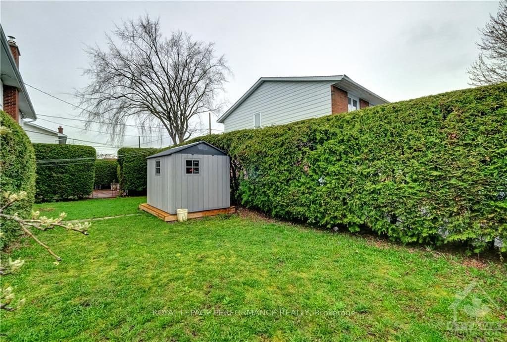 2516-2518 KALADAR Avenue photo 30