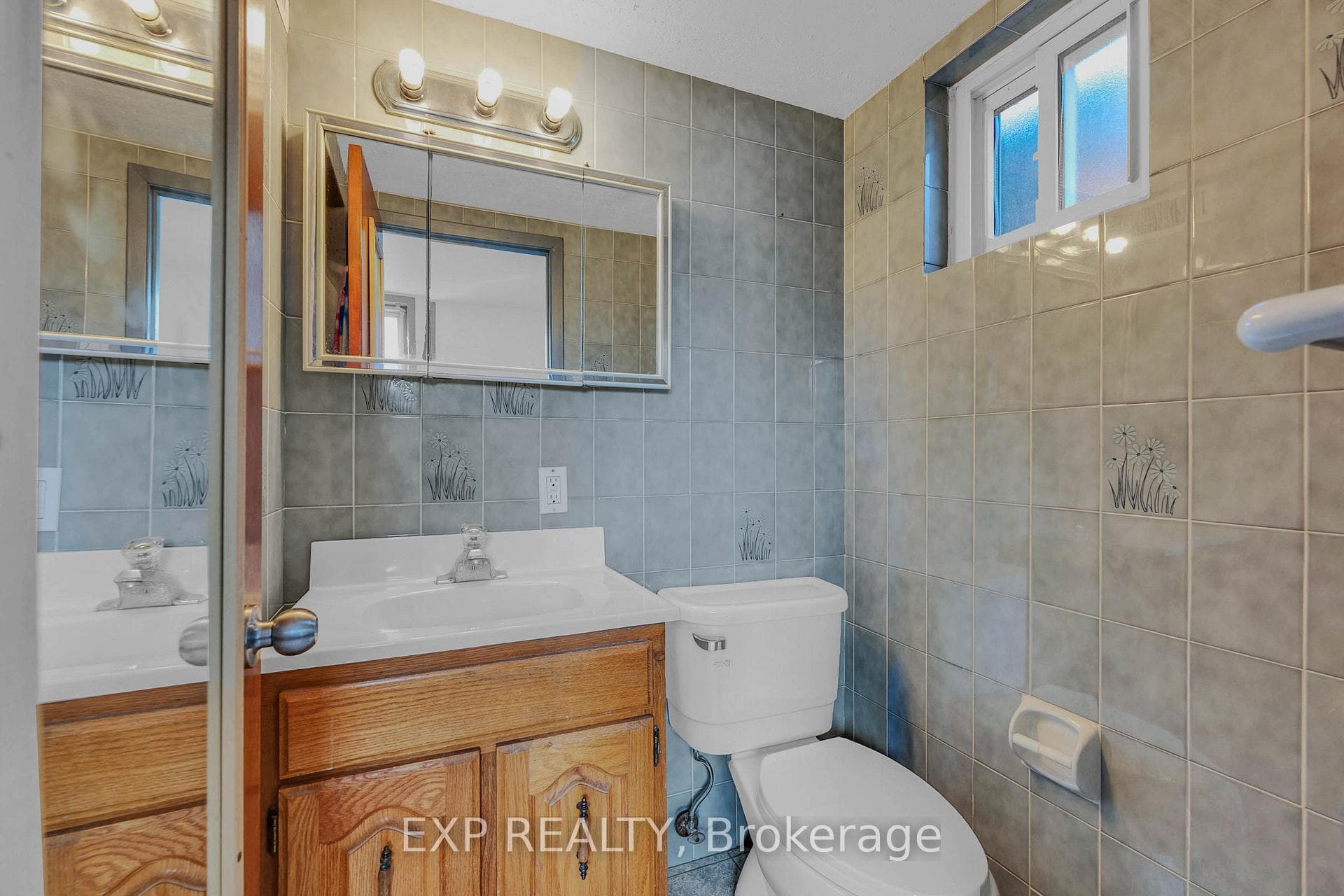 7201 Sigsbee Drive photo 25
