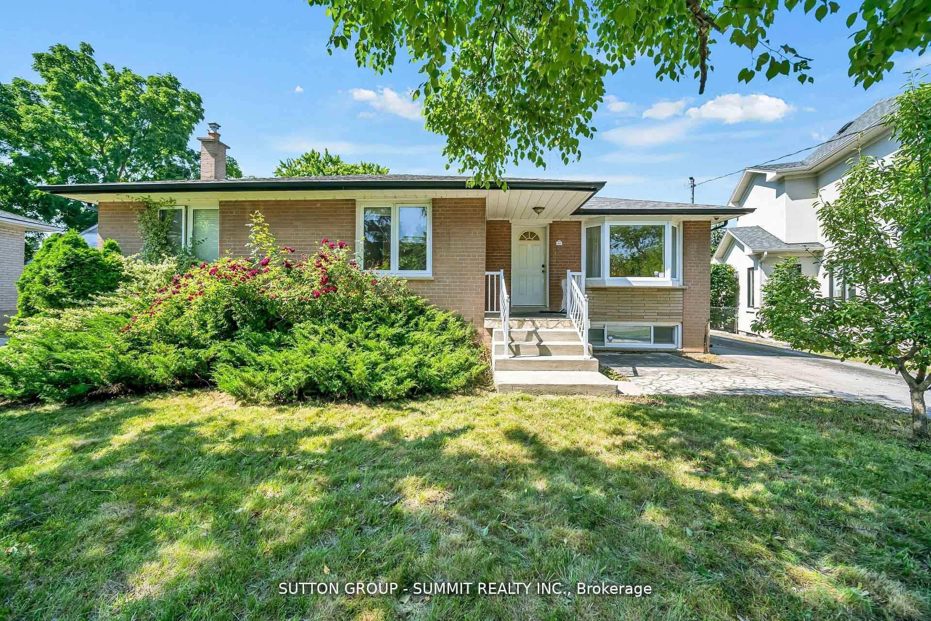 465 Seaton Drive photo 3