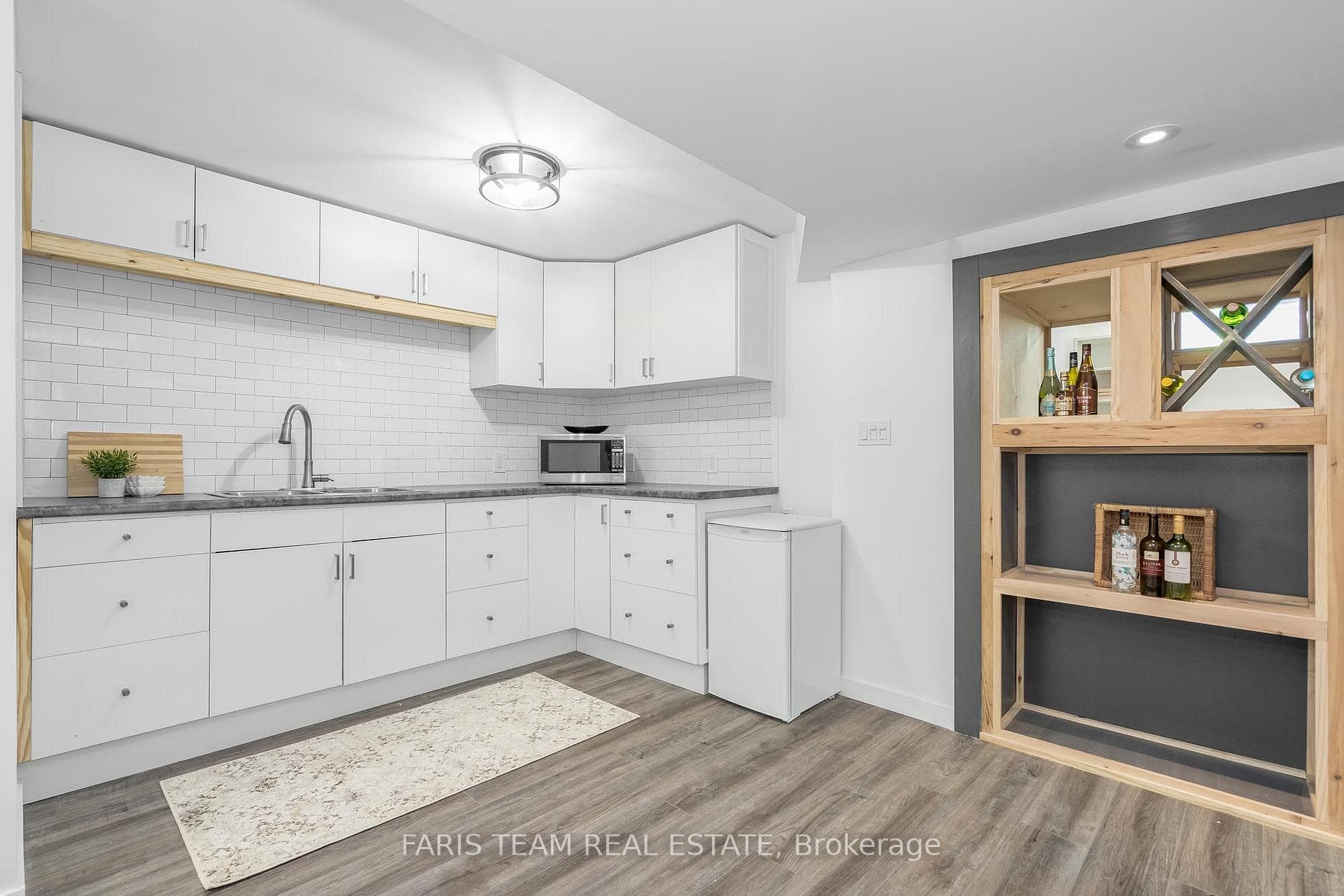 1301 Hunter Street photo 22