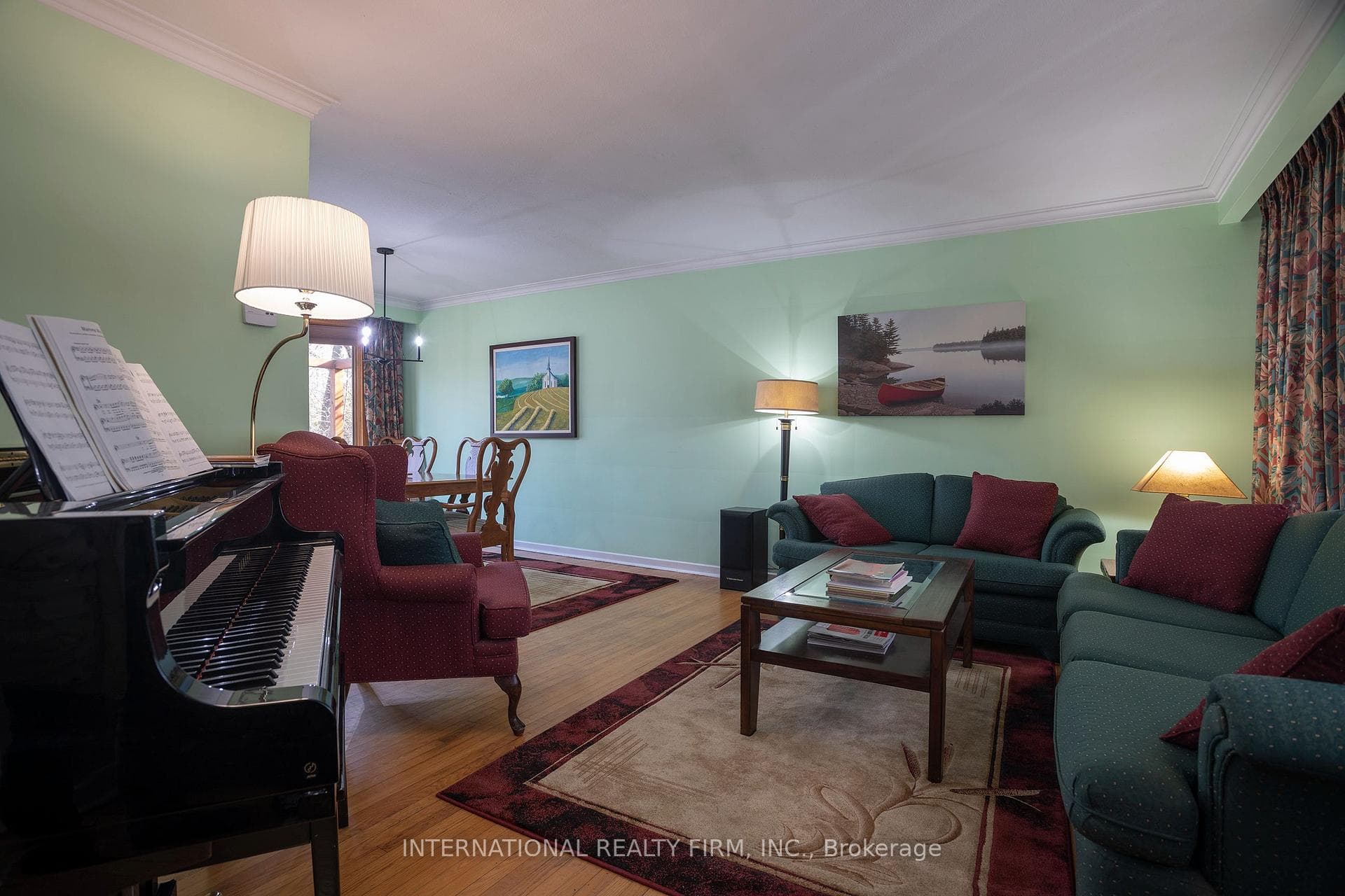 838 Caldwell Avenue photo 7