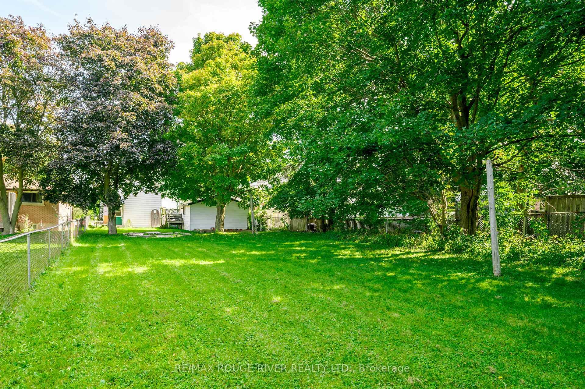 73 Victoria Avenue photo 32