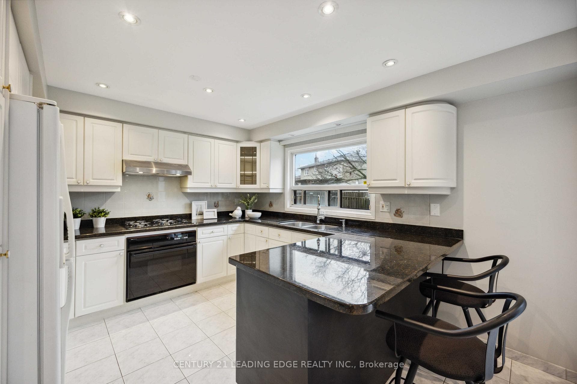 18 Highgate Drive photo 9